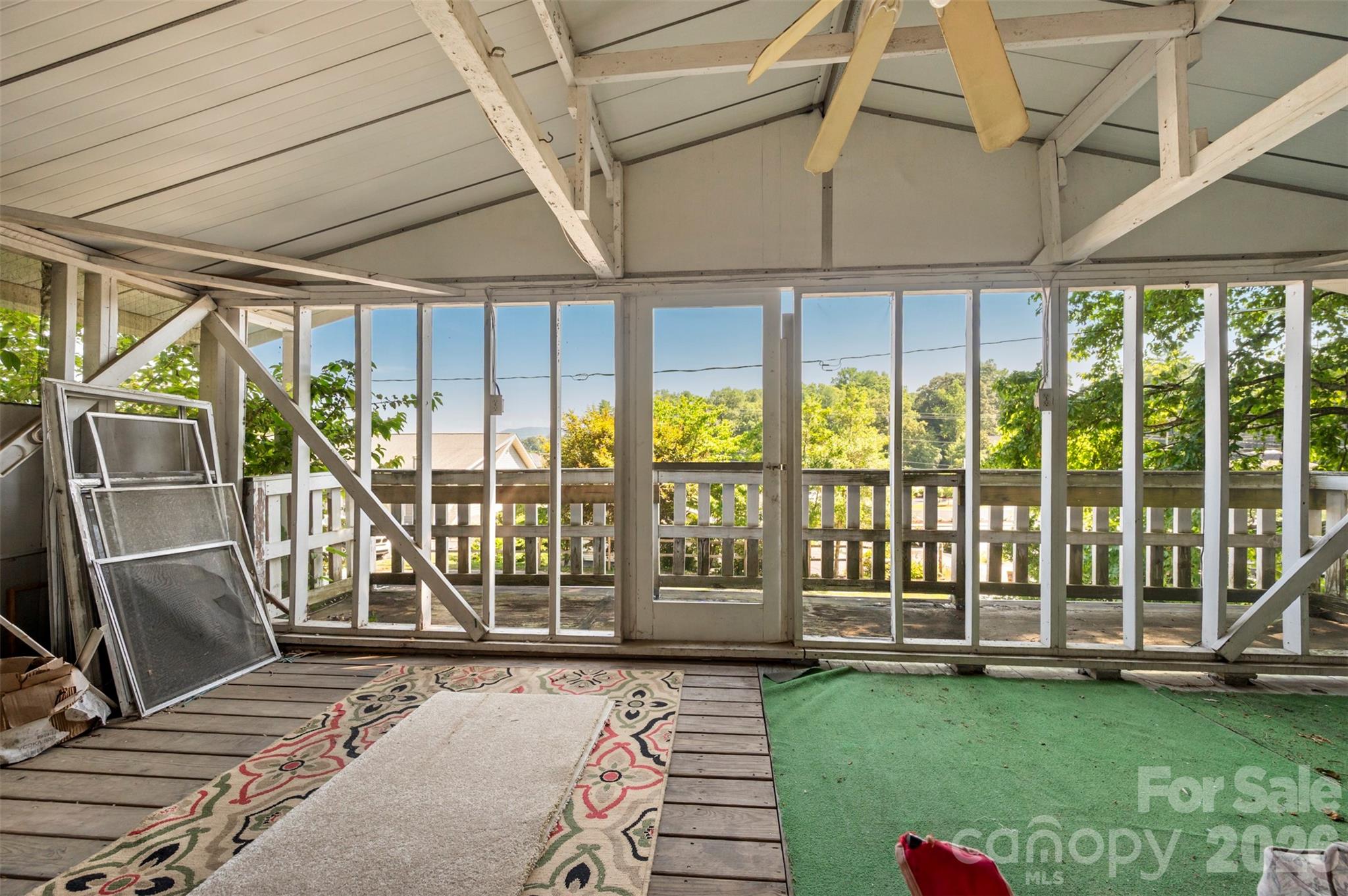 720 Sylvan Boulevard Property Photo 30