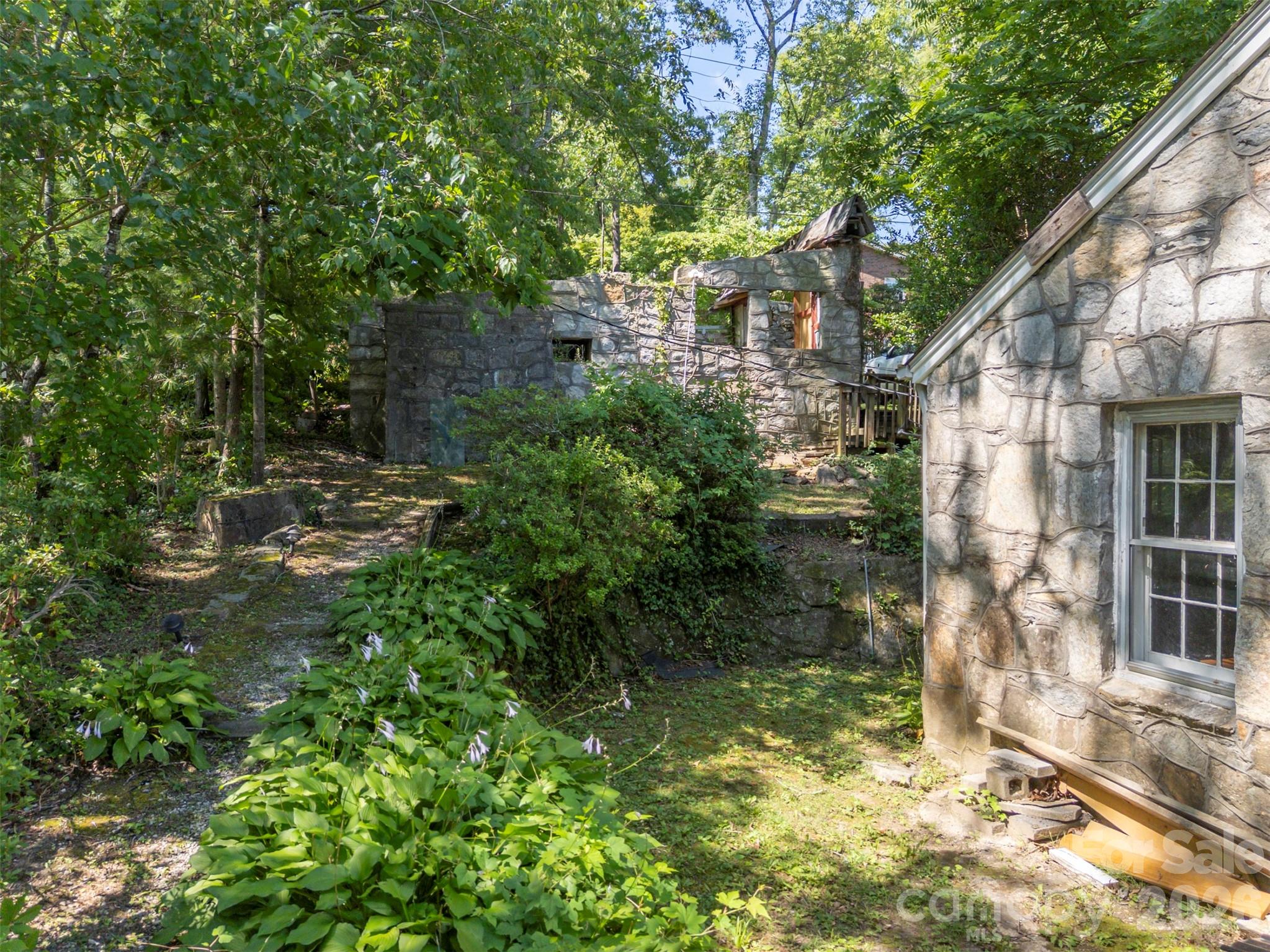 720 Sylvan Boulevard Property Photo 36