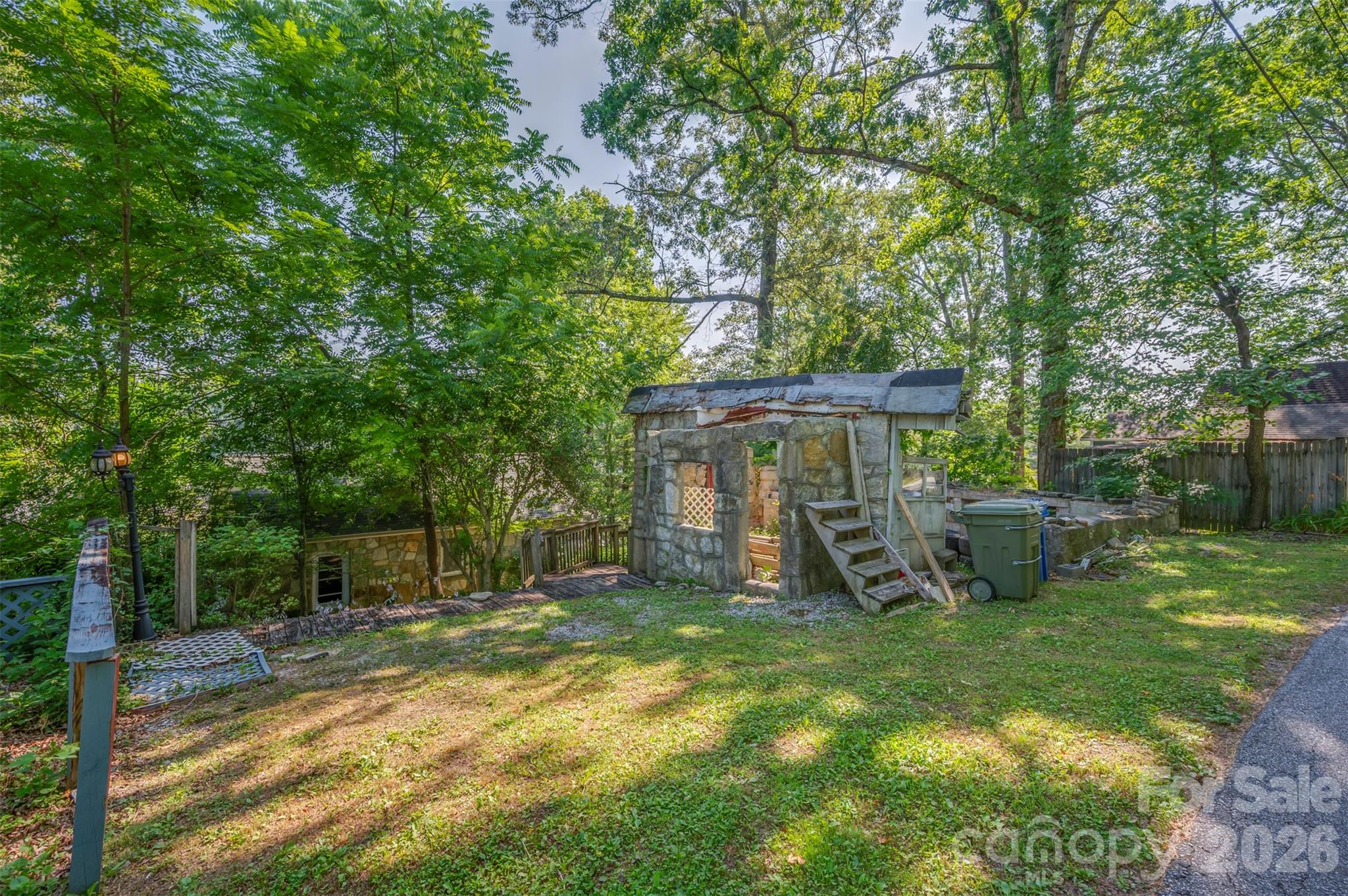 720 Sylvan Boulevard Property Photo 39