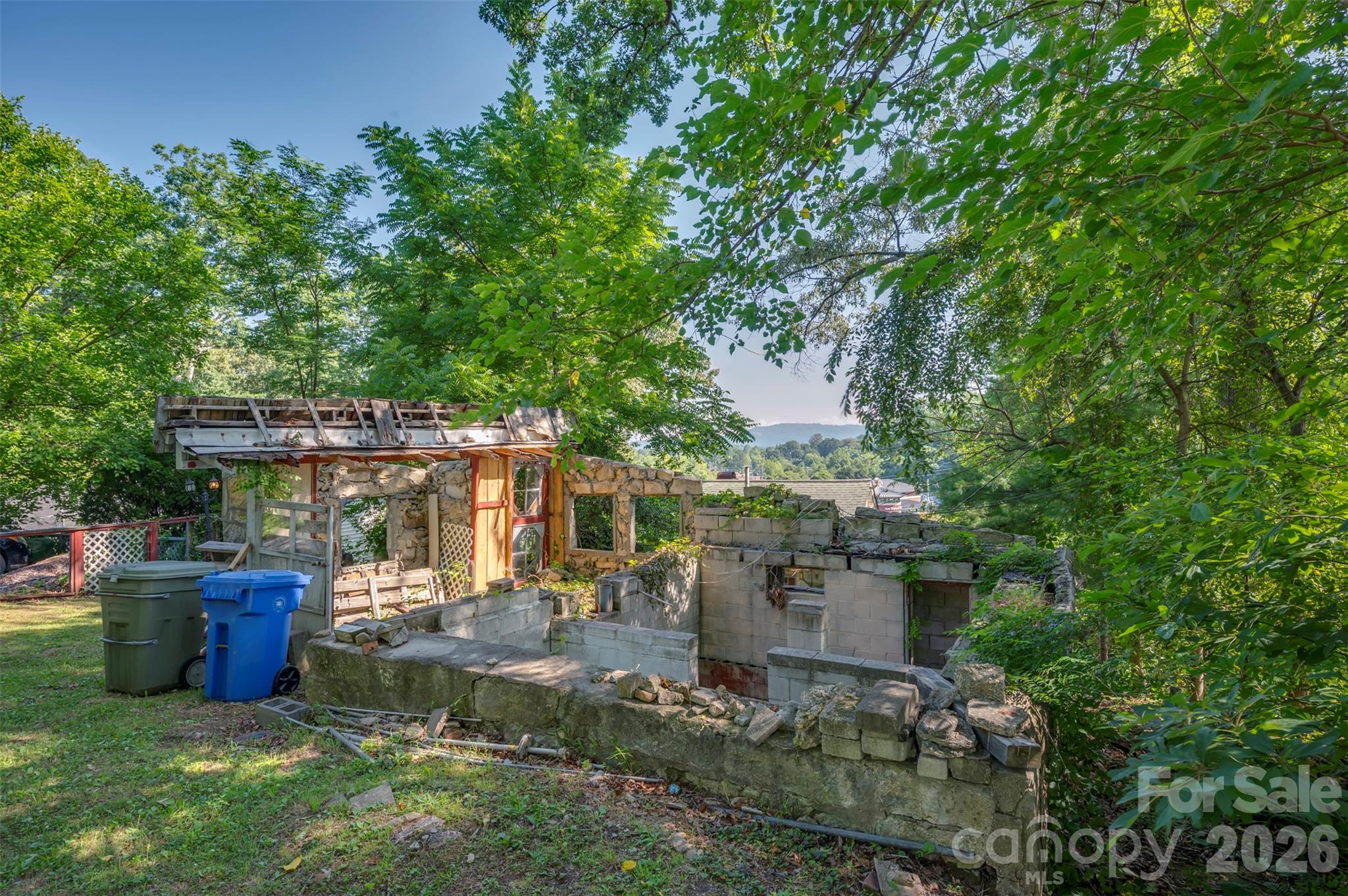 720 Sylvan Boulevard Property Photo 41