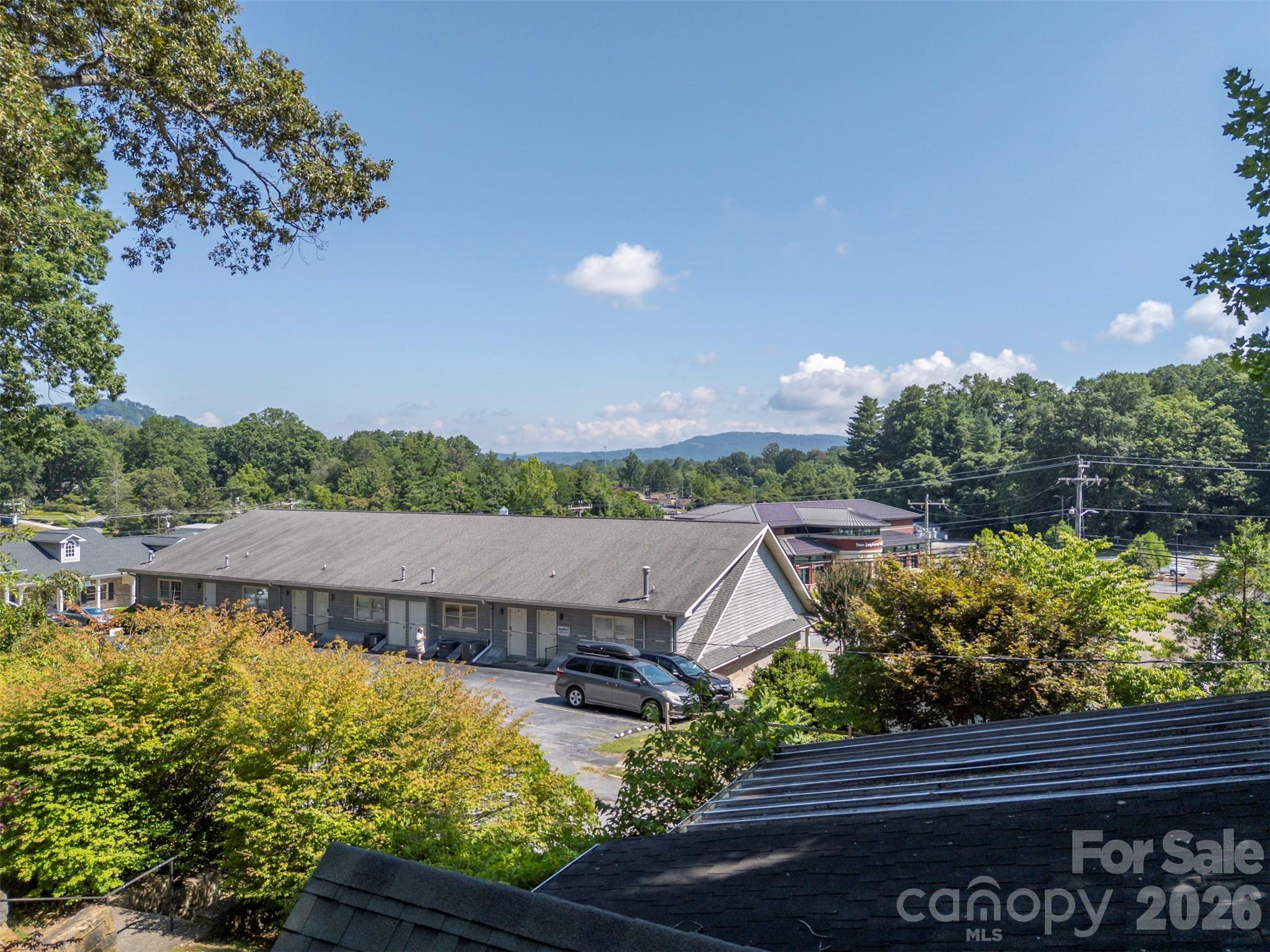 720 Sylvan Boulevard Property Photo 44