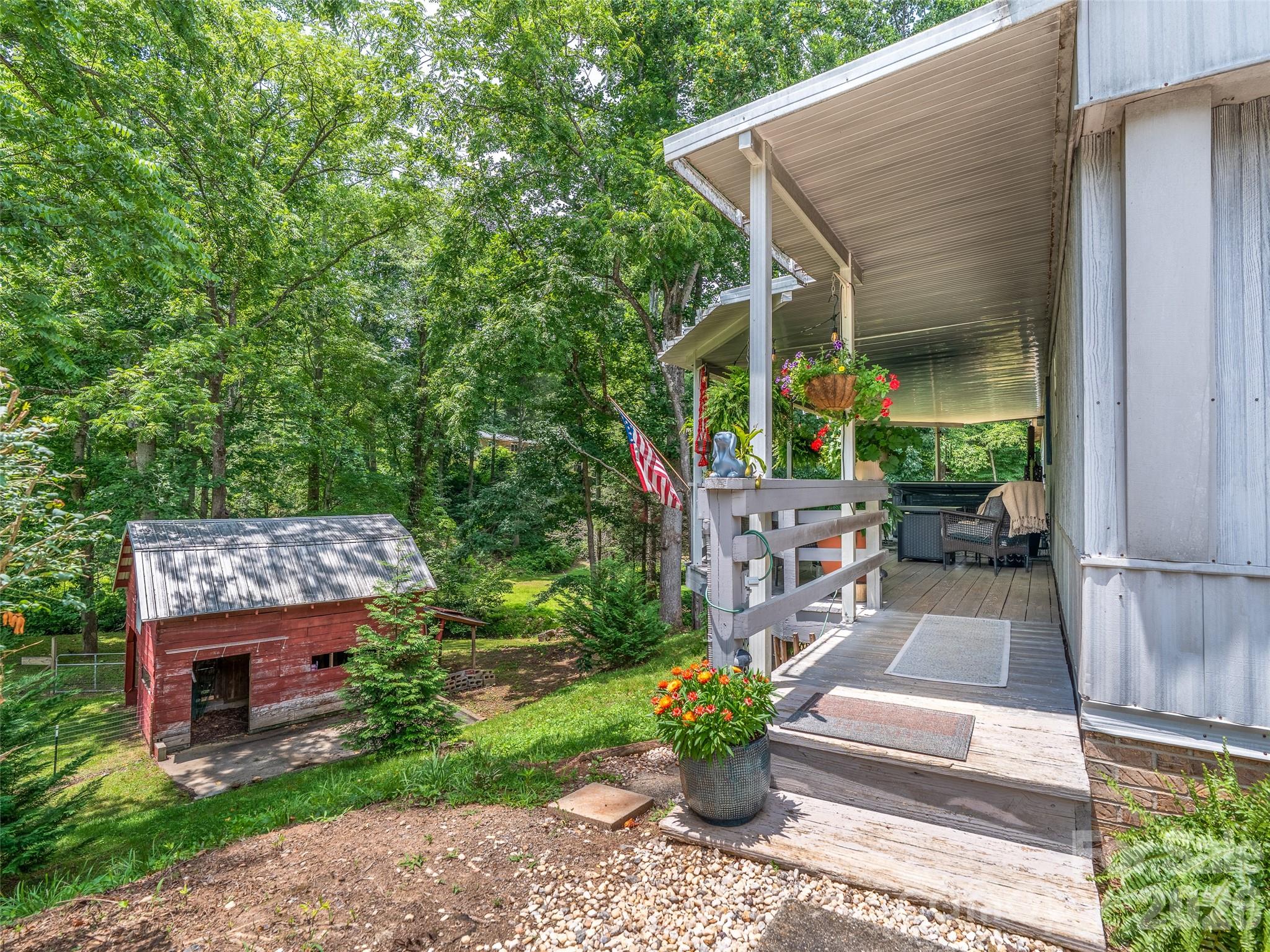 474 Rose Hill Road Property Photo 2