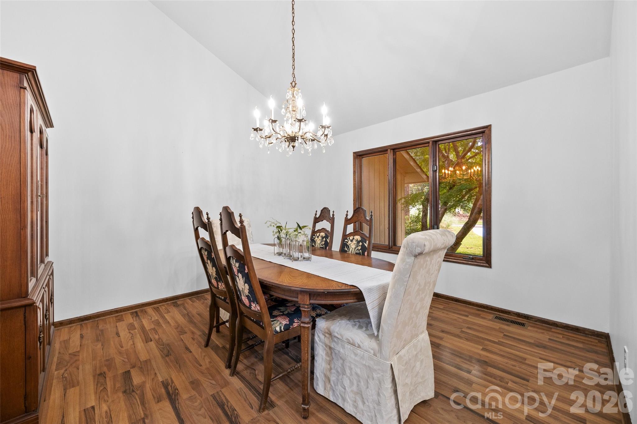 78 Honeysuckle Woods Property Photo 9