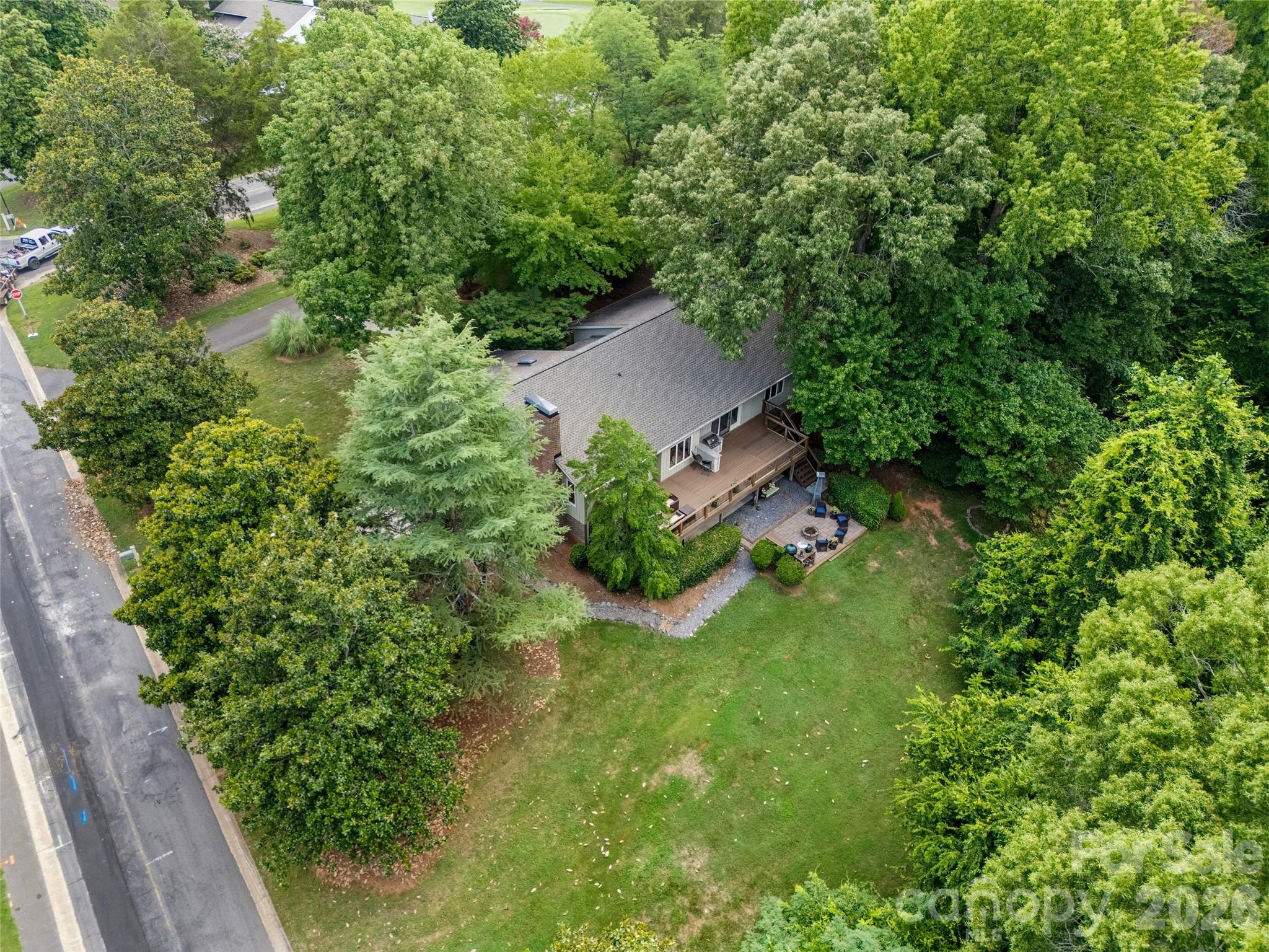 78 Honeysuckle Woods Property Photo 31