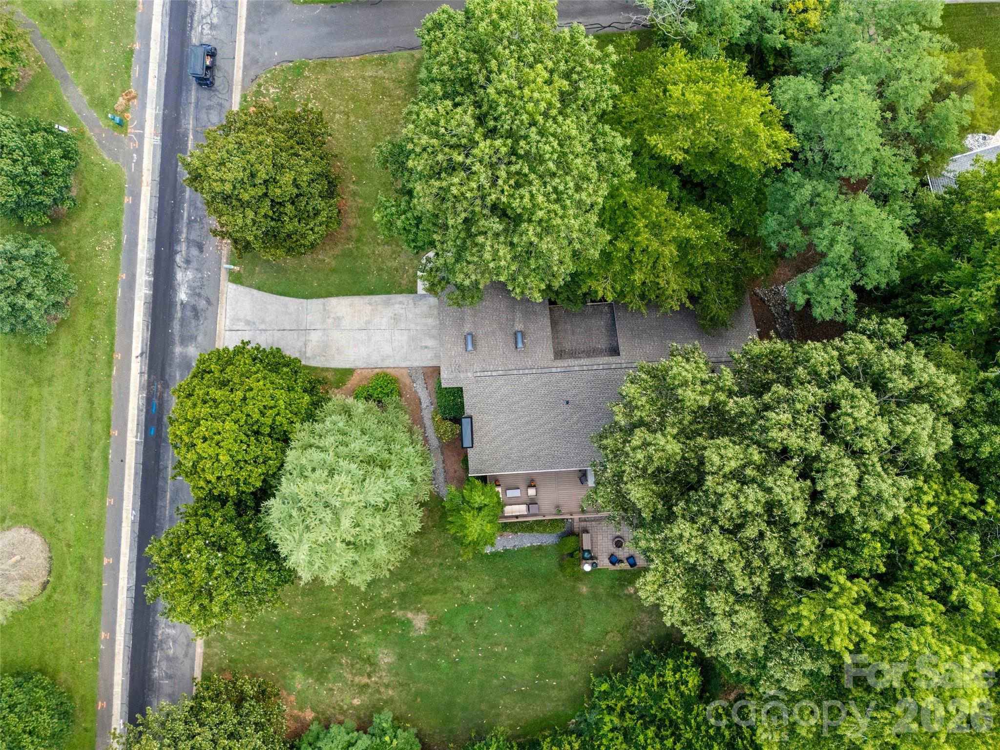 78 Honeysuckle Woods Property Photo 32