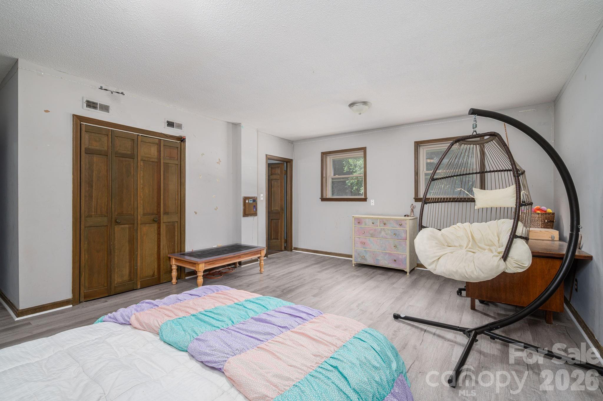 809 Spring Street 2 Property Photo 37