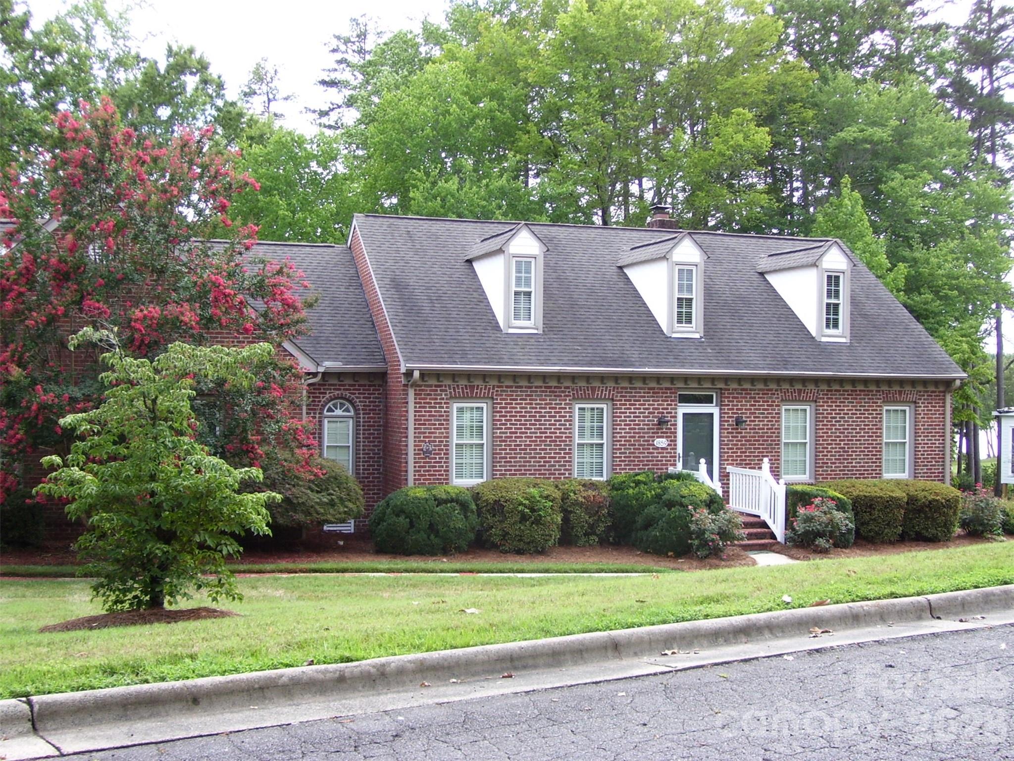 1859 Wetherburn Drive Property Photo 1