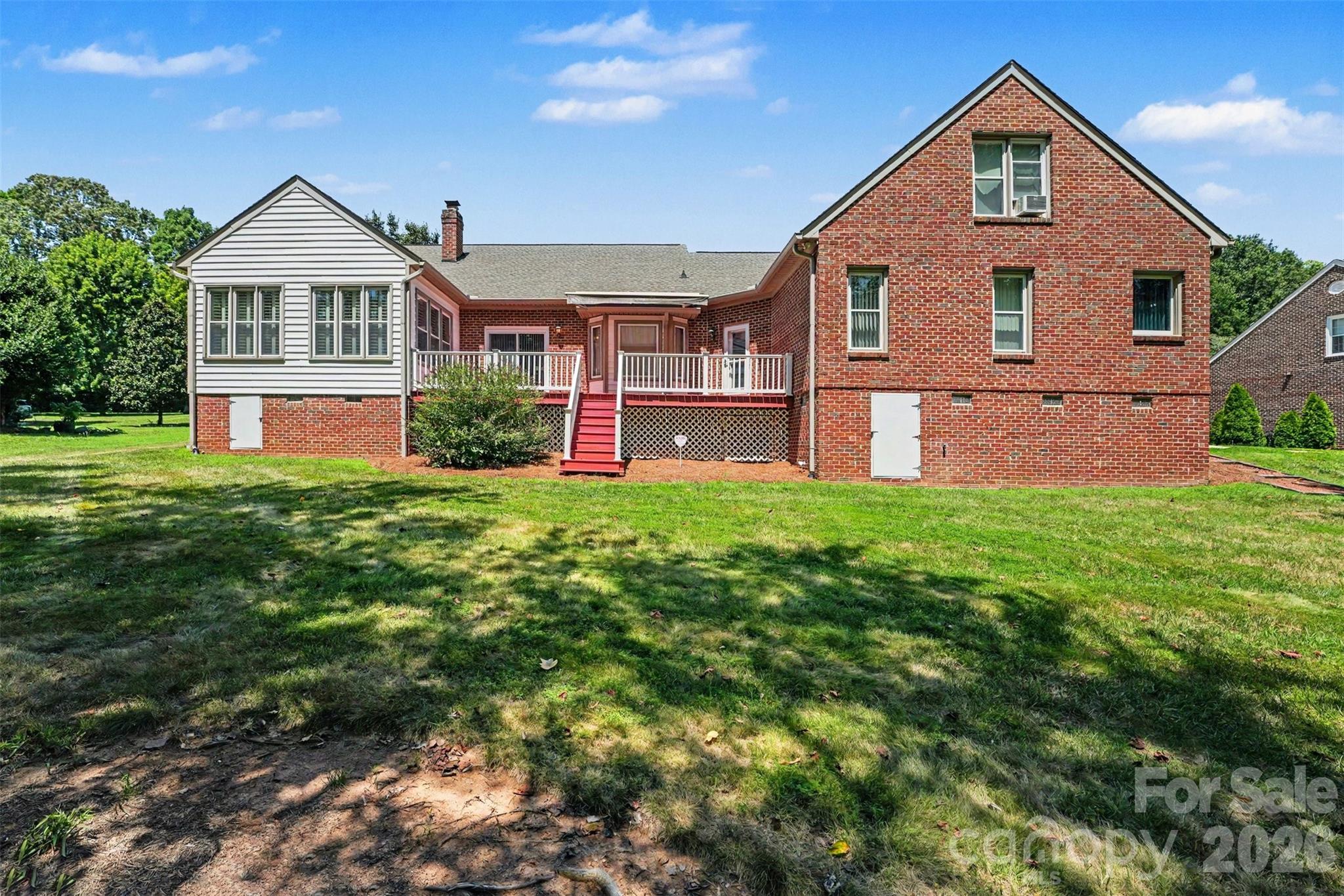 1859 Wetherburn Drive Property Photo 4