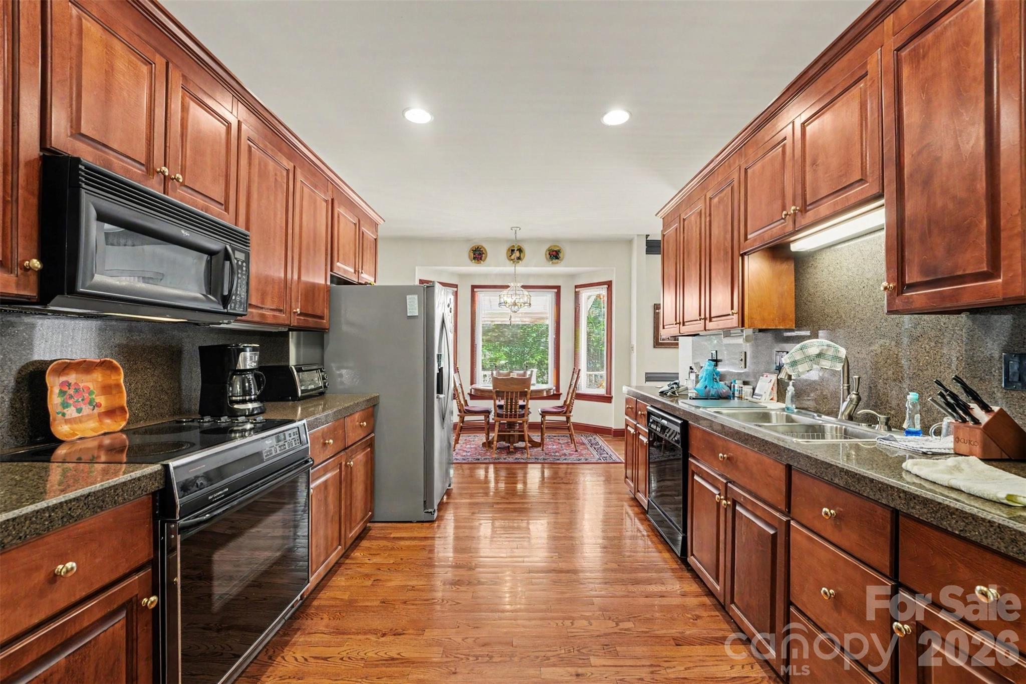 1859 Wetherburn Drive Property Photo 15