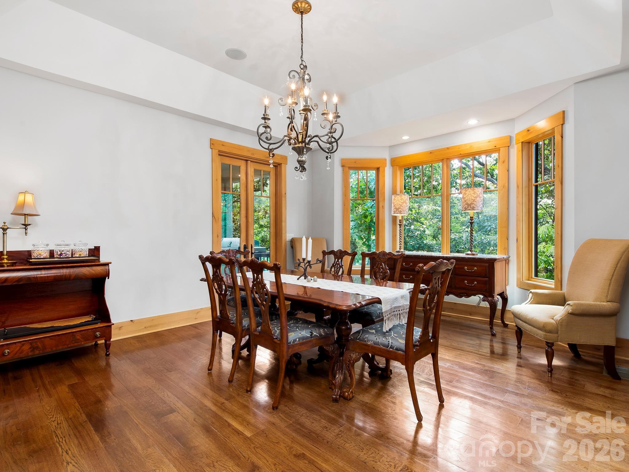 600 White Water Way Property Photo 17