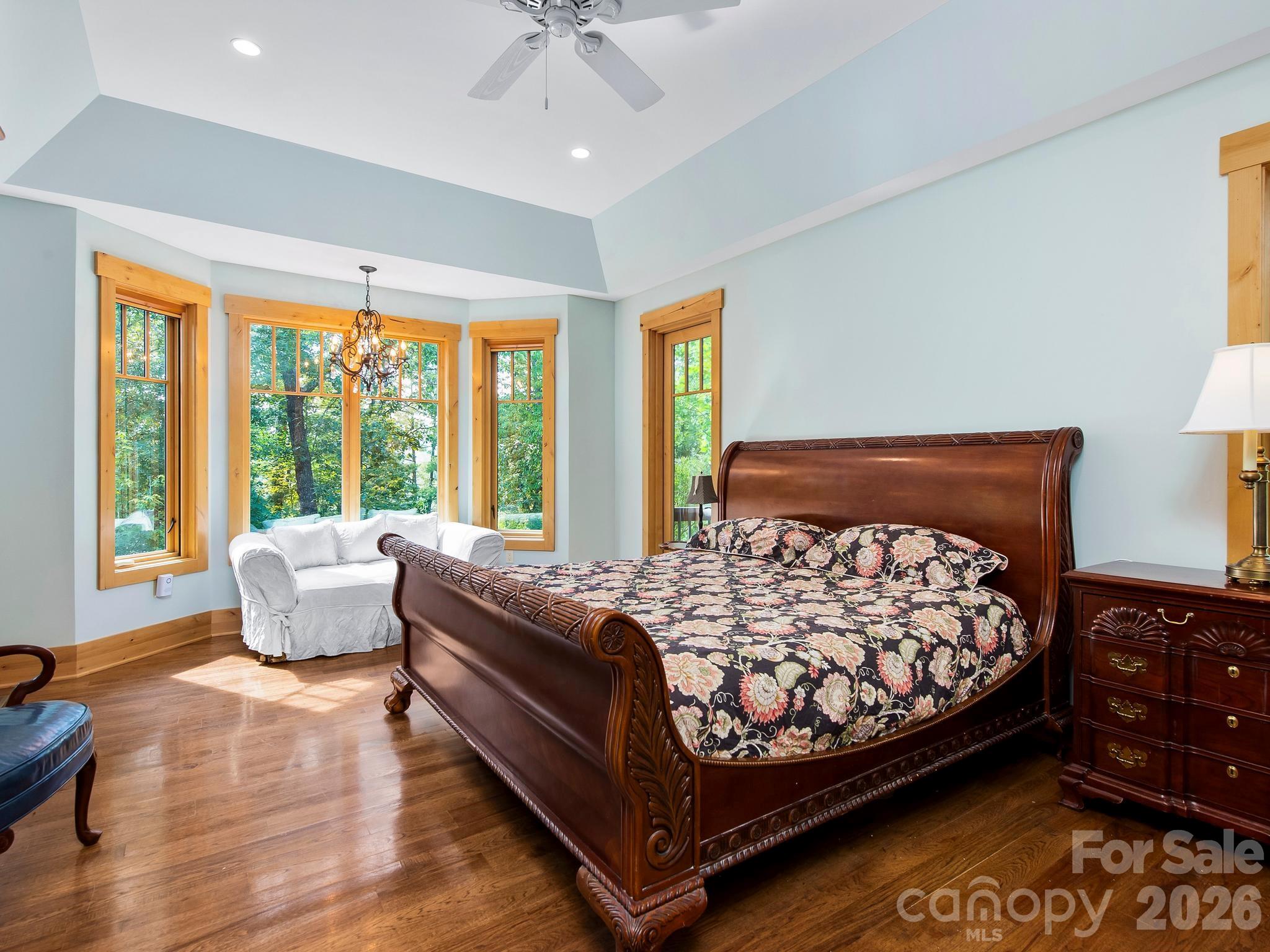 600 White Water Way Property Photo 24