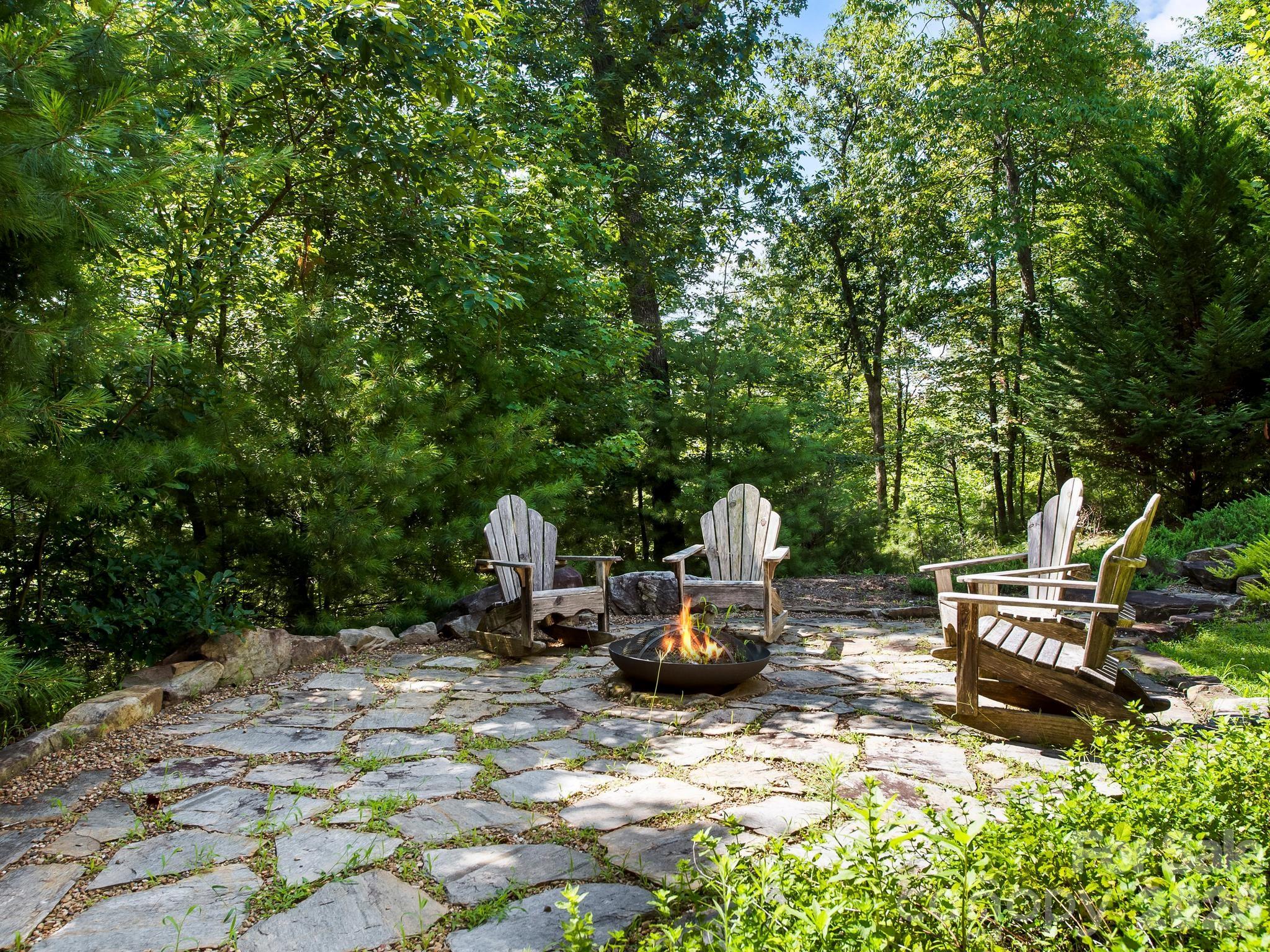 600 White Water Way Property Photo 36