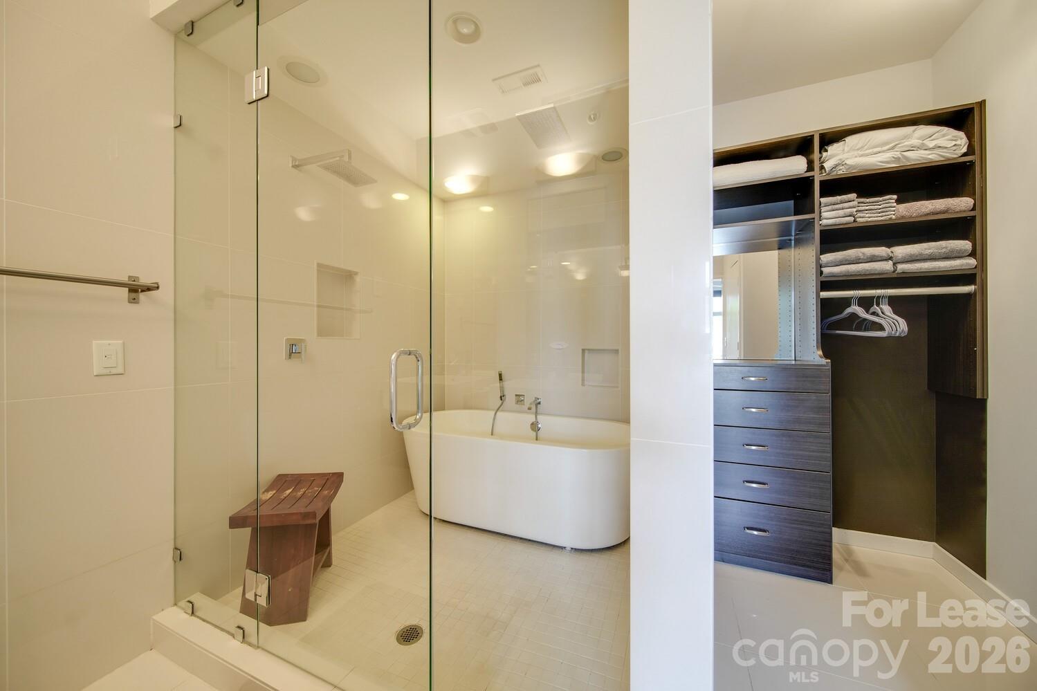 322 Viburnum Way Court Property Photo 3