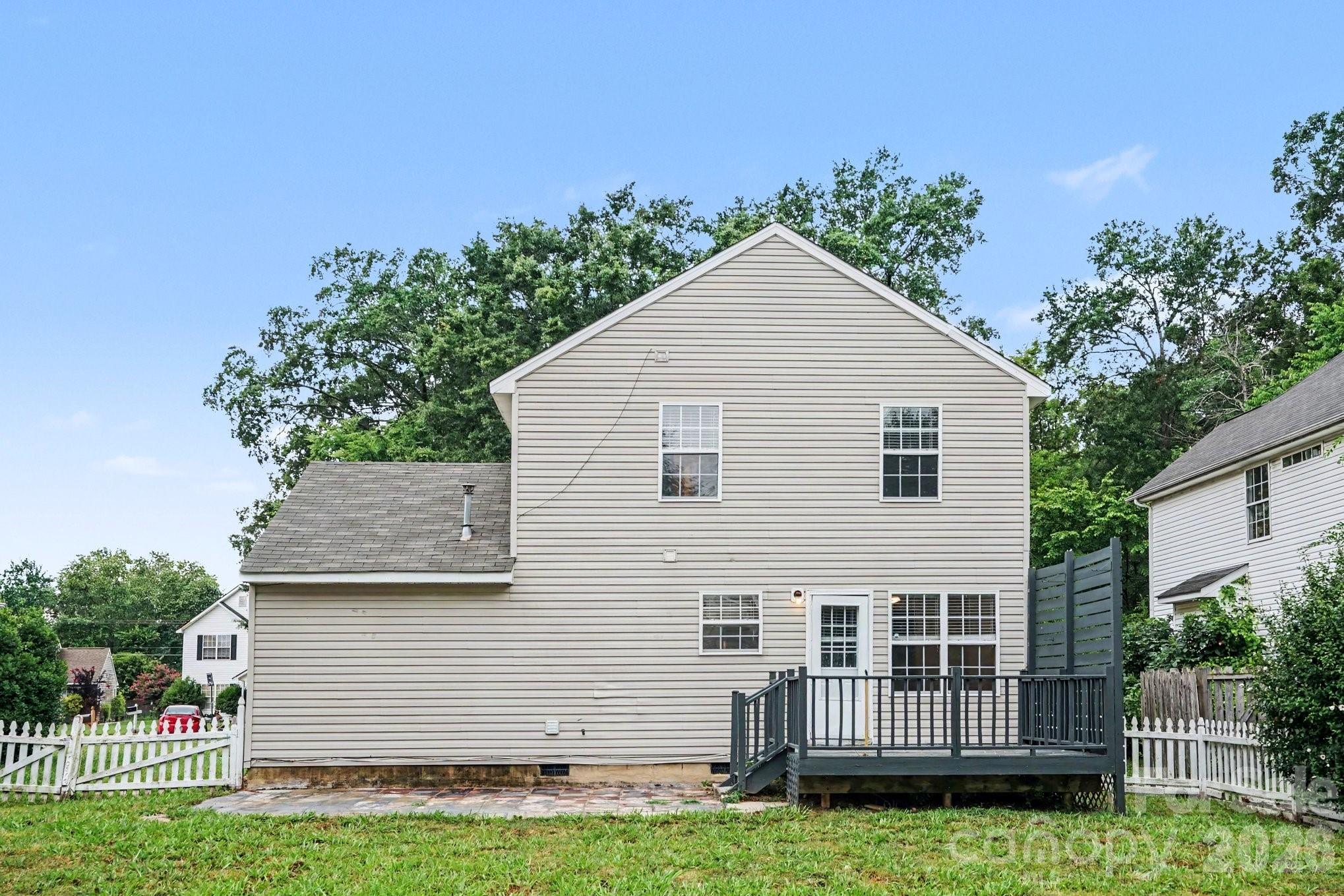 10346 Cannarti Drive Property Photo 16