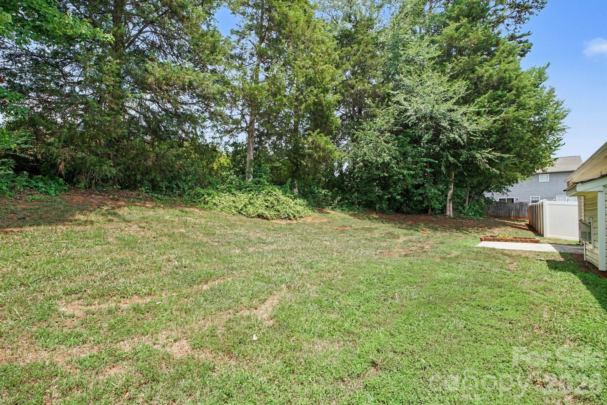 108 Briarwood Lane Property Photo 23