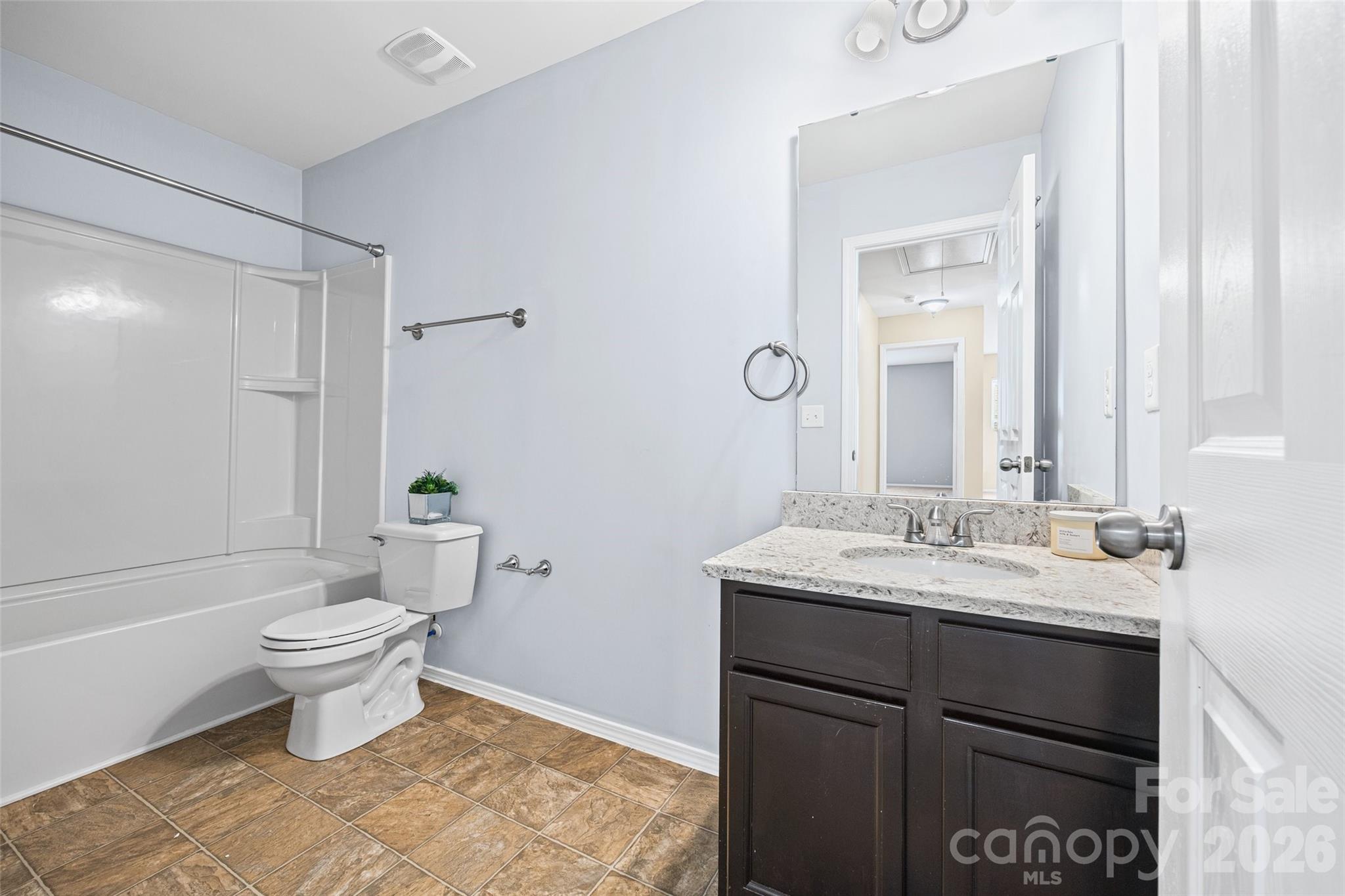 1016 Sweetgum Street Property Photo 14