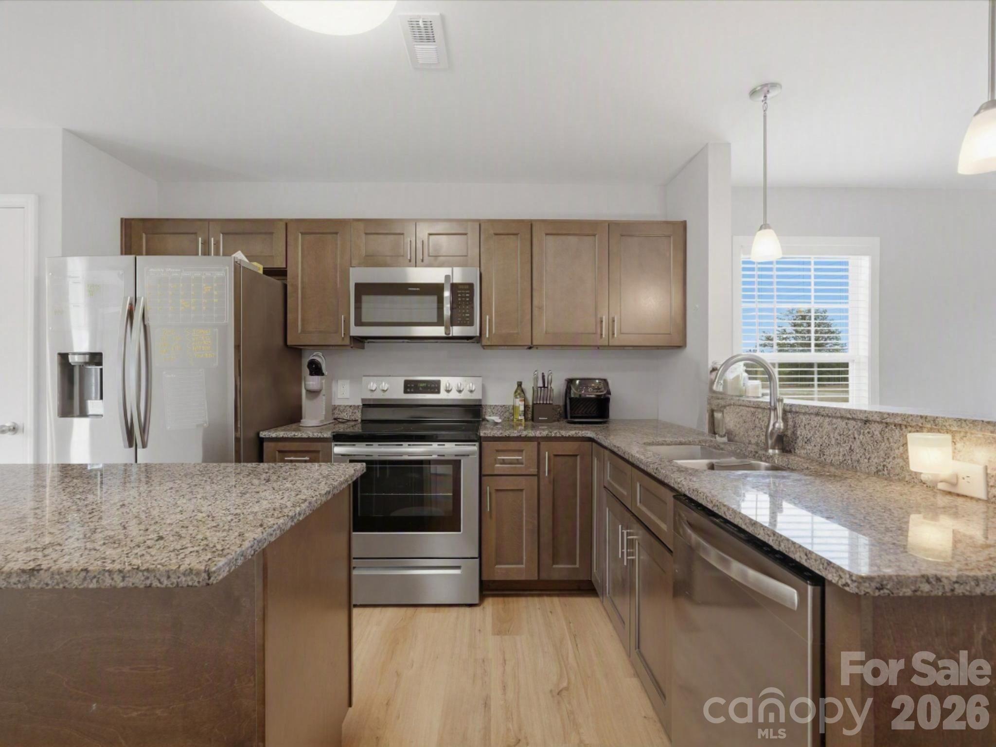981 Airport Road Property Photo 9