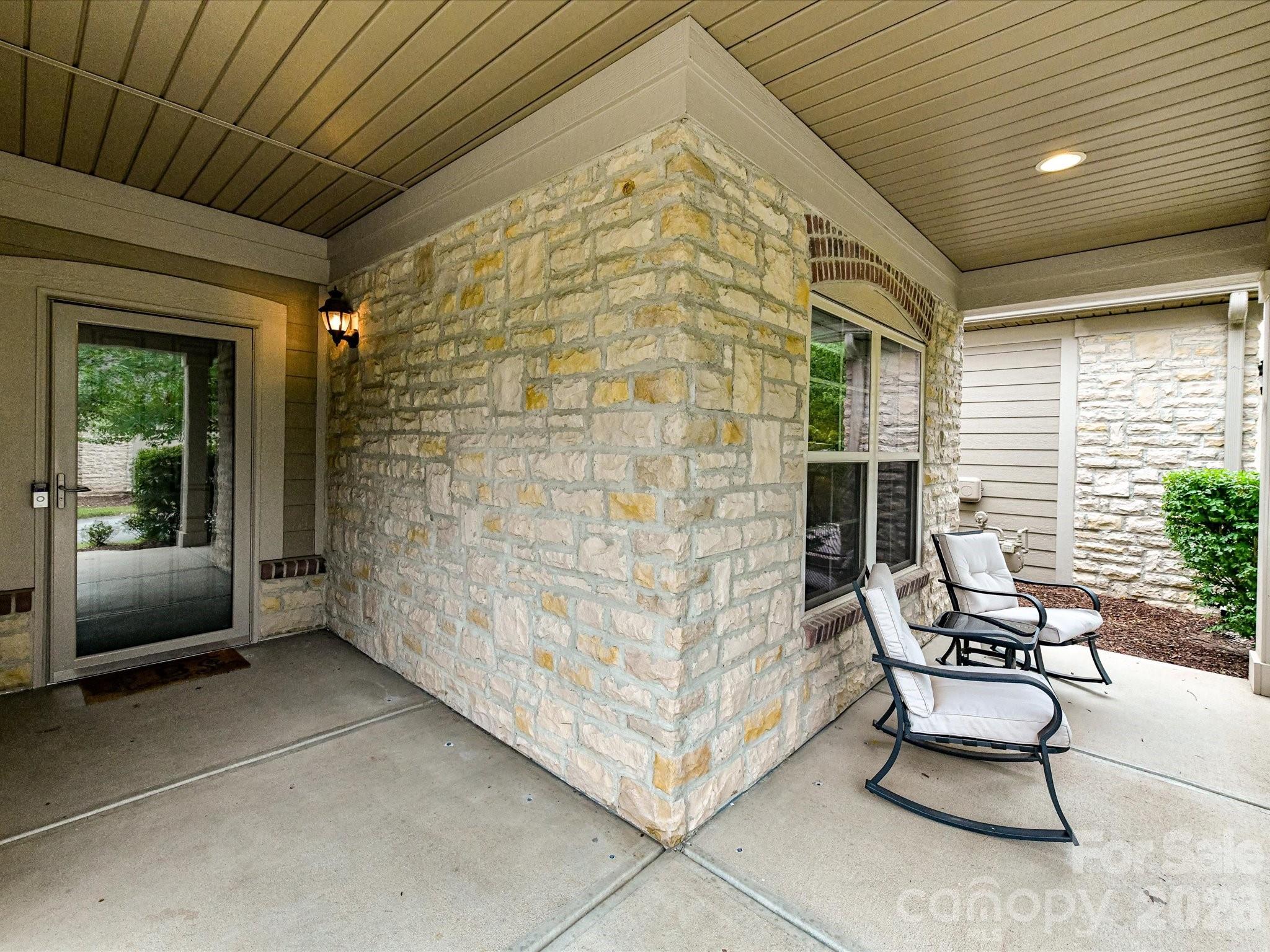 4415 Parkgate Drive Property Photo 5