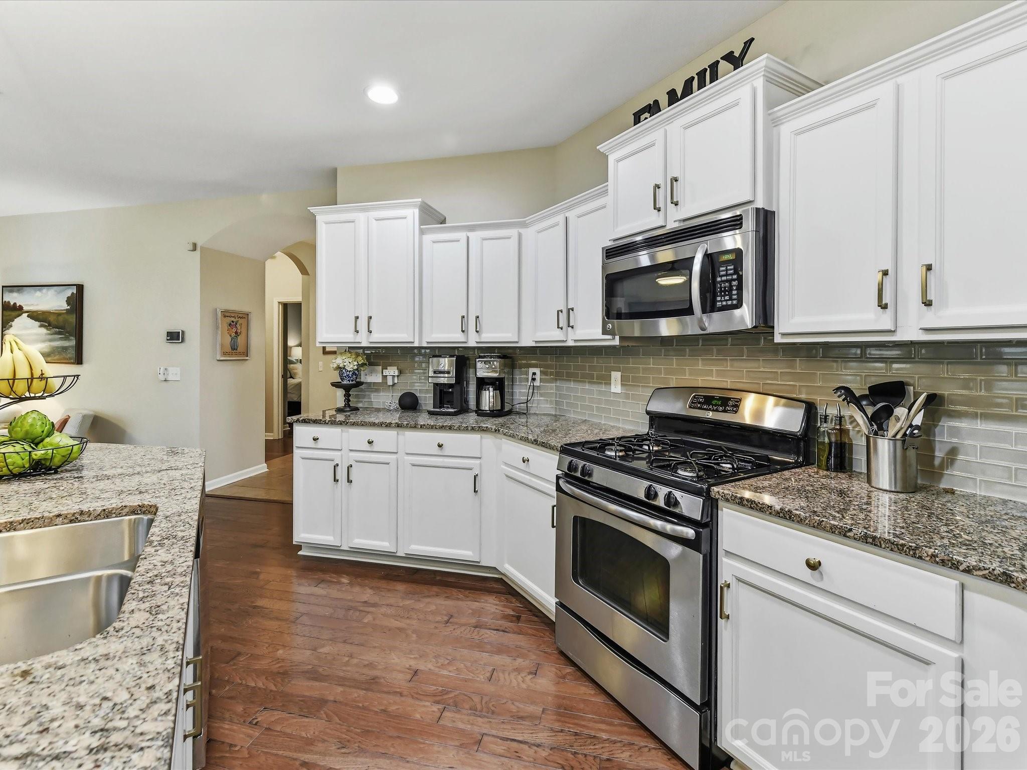 4415 Parkgate Drive Property Photo 15