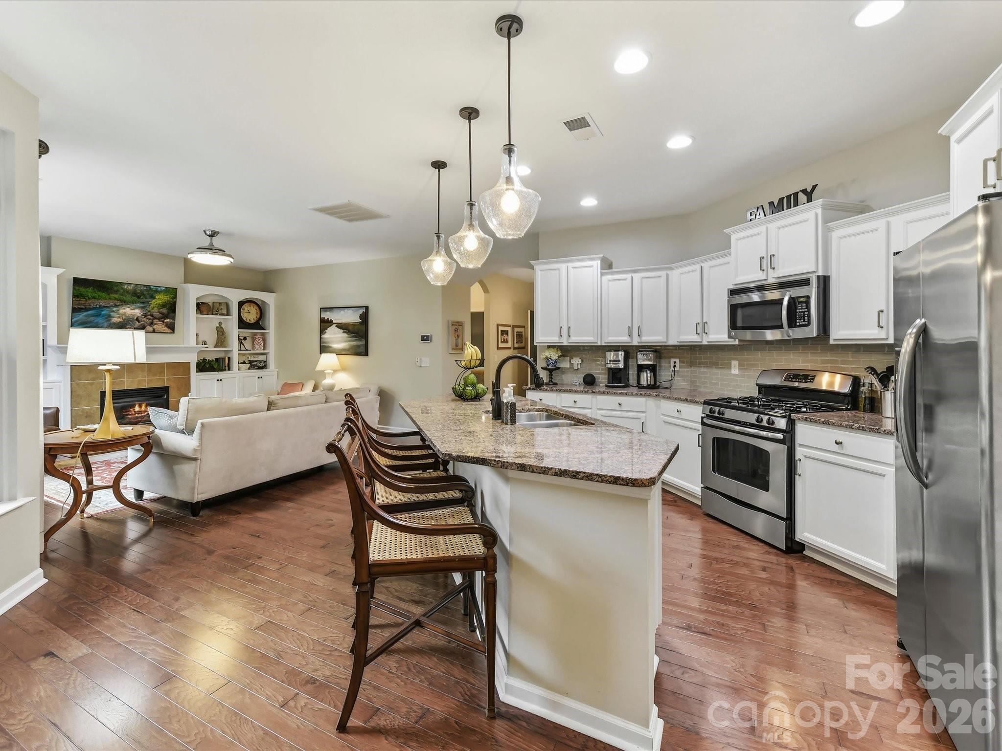 4415 Parkgate Drive Property Photo 16