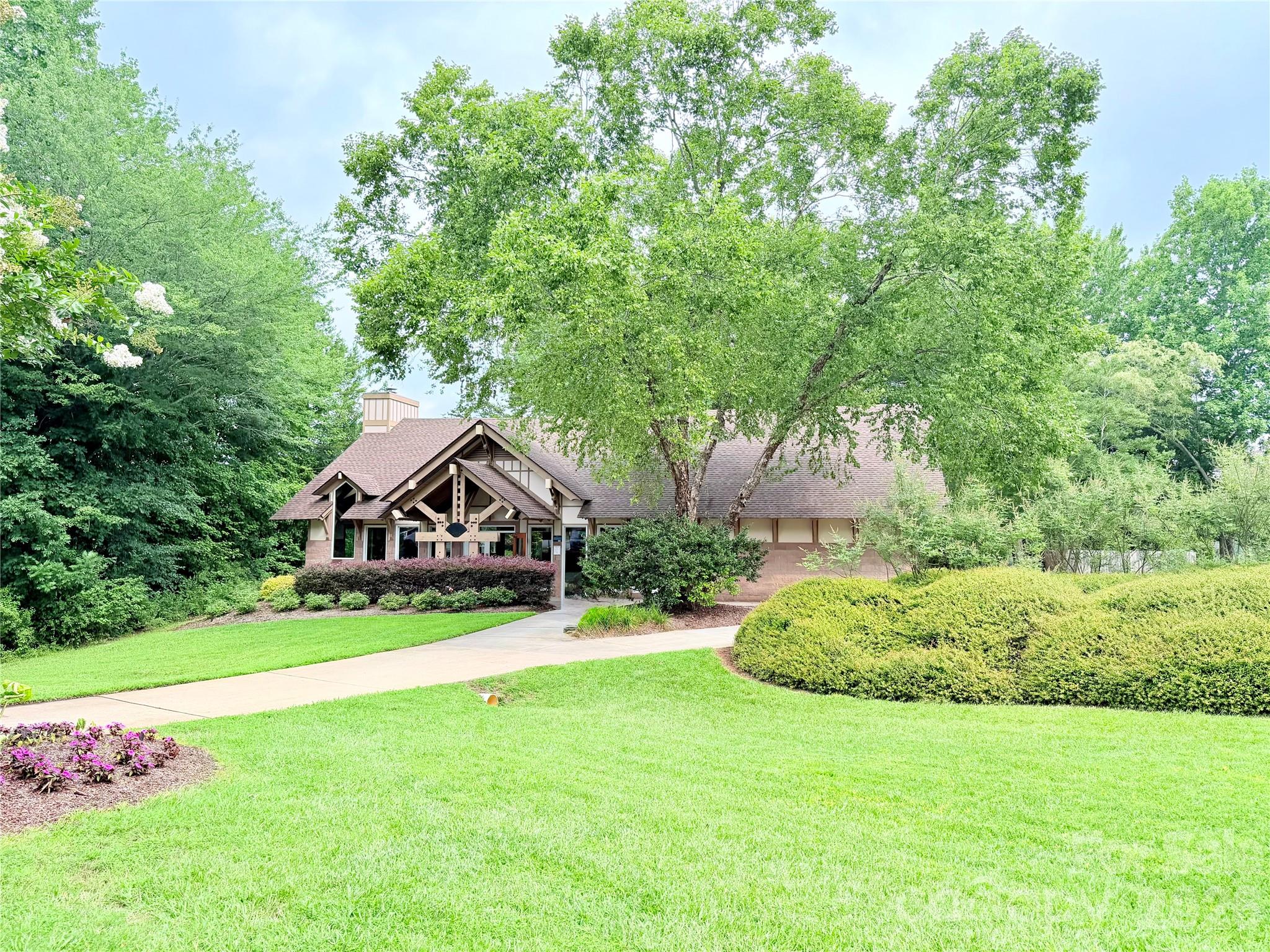 4415 Parkgate Drive Property Photo 45