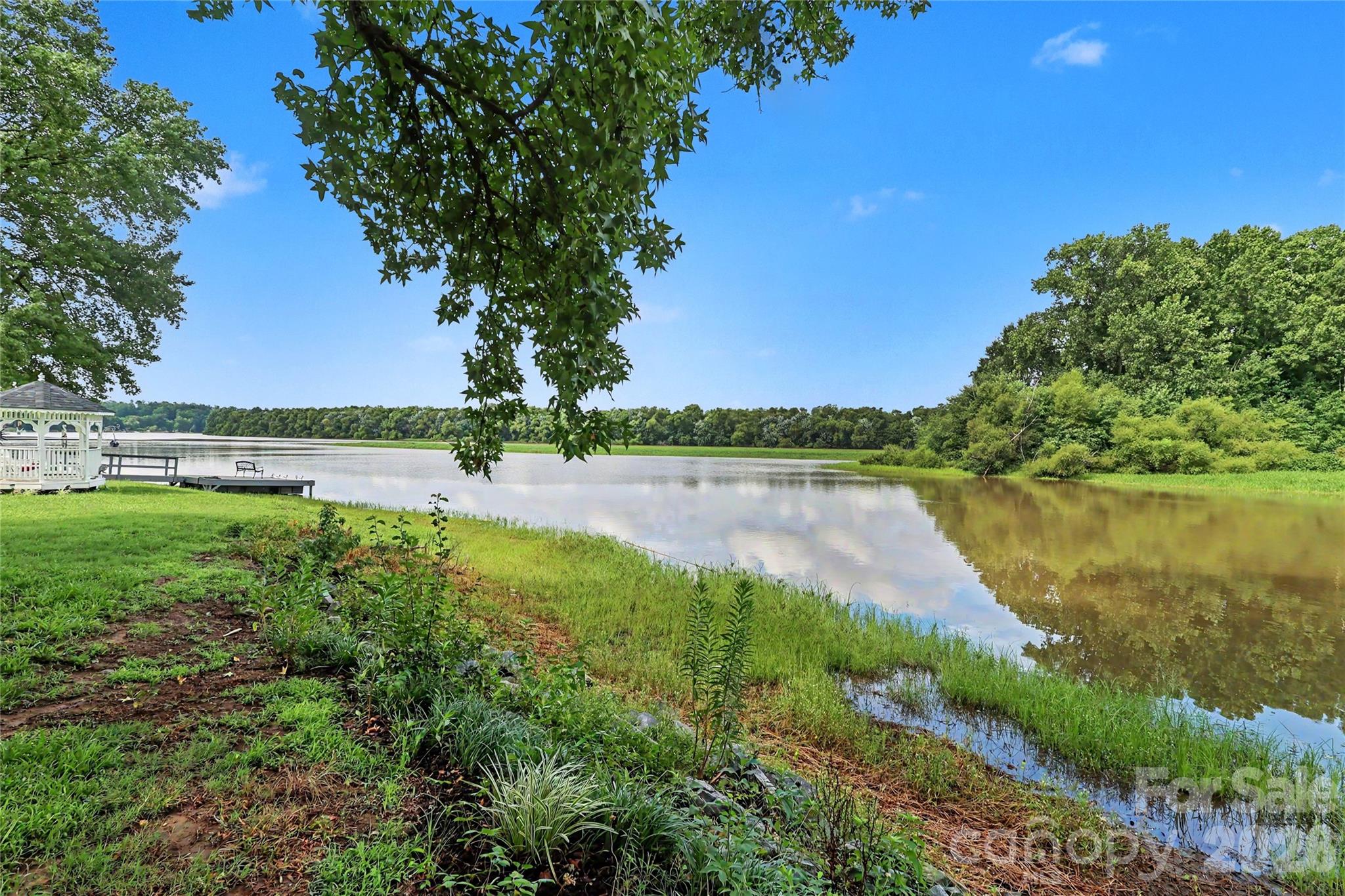 294 Riverview Boulevard Property Photo 39