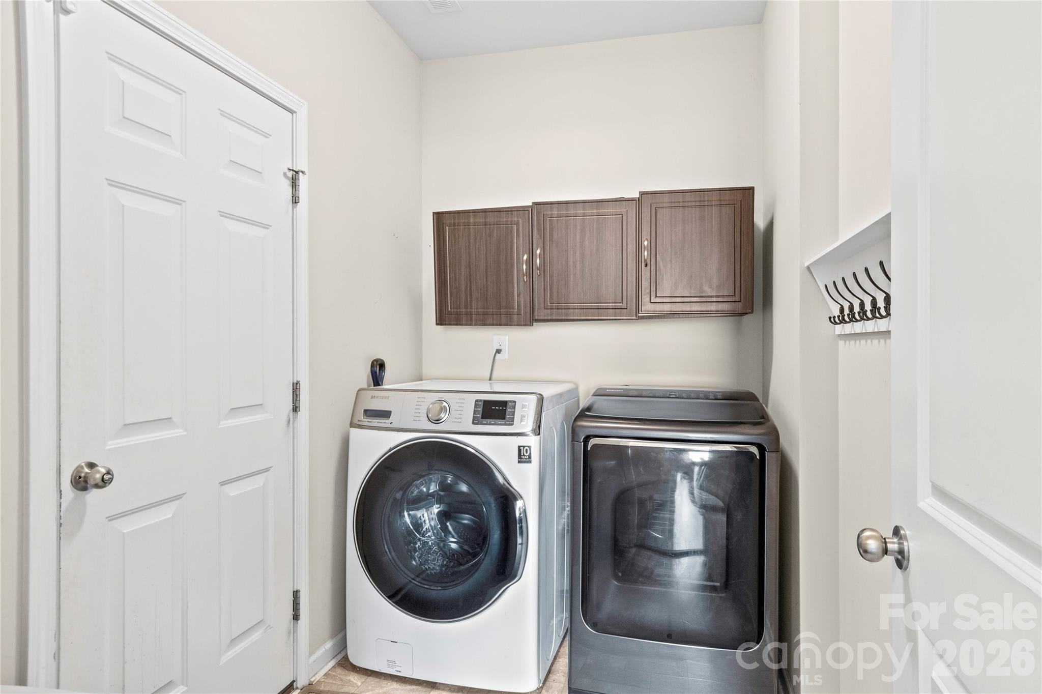 108 Sprucewood Court Property Photo 33
