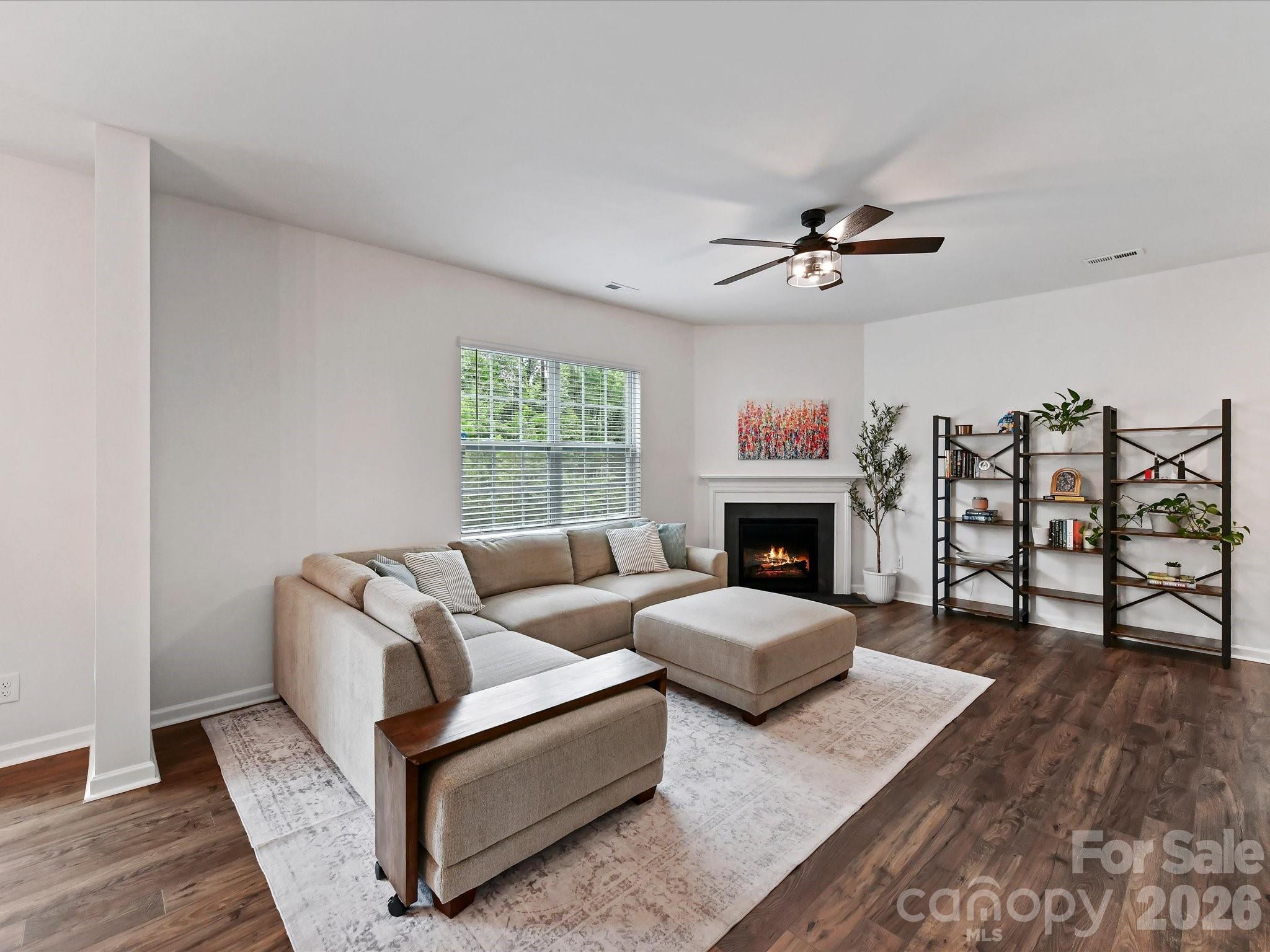 724 Larmore Avenue Property Photo 16