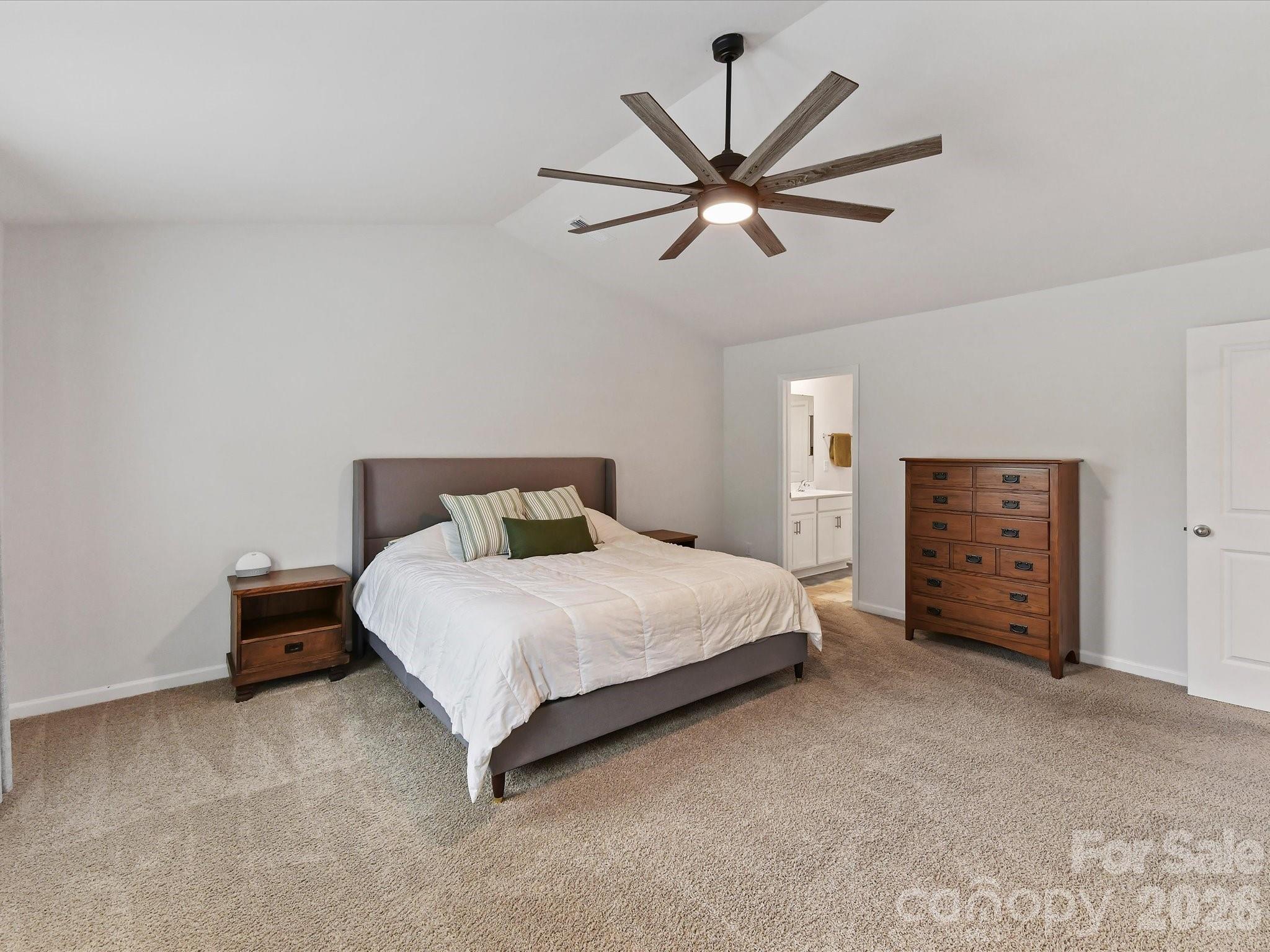 724 Larmore Avenue Property Photo 22