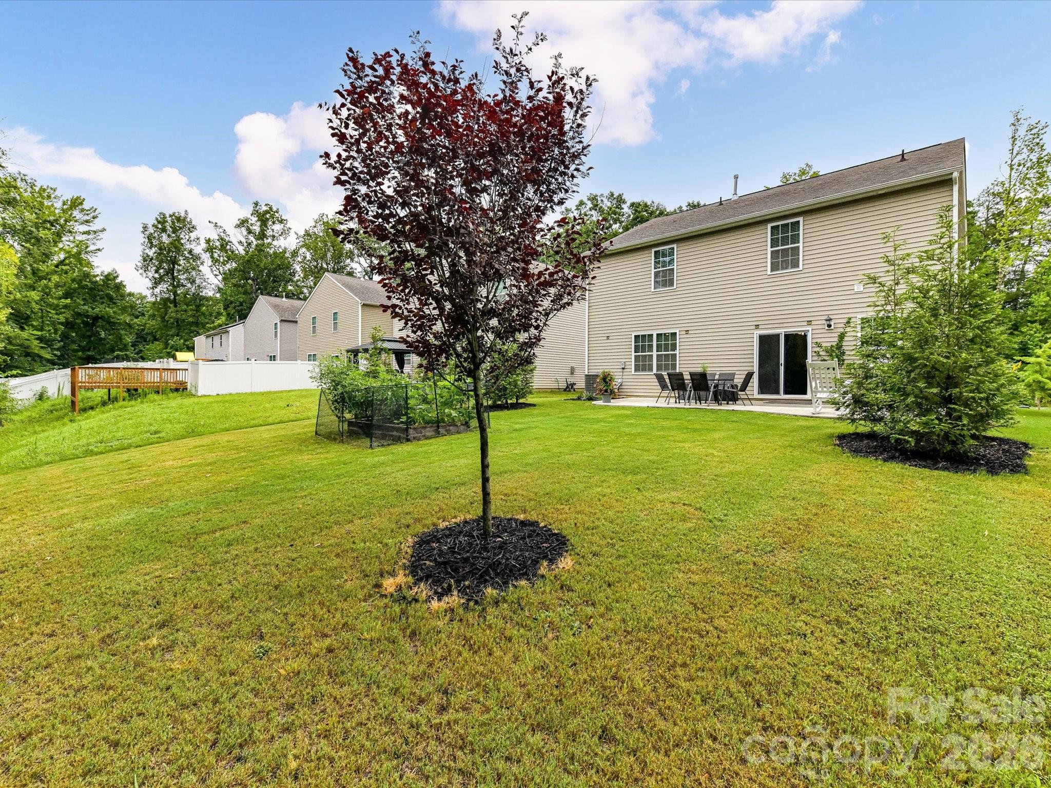 724 Larmore Avenue Property Photo 41