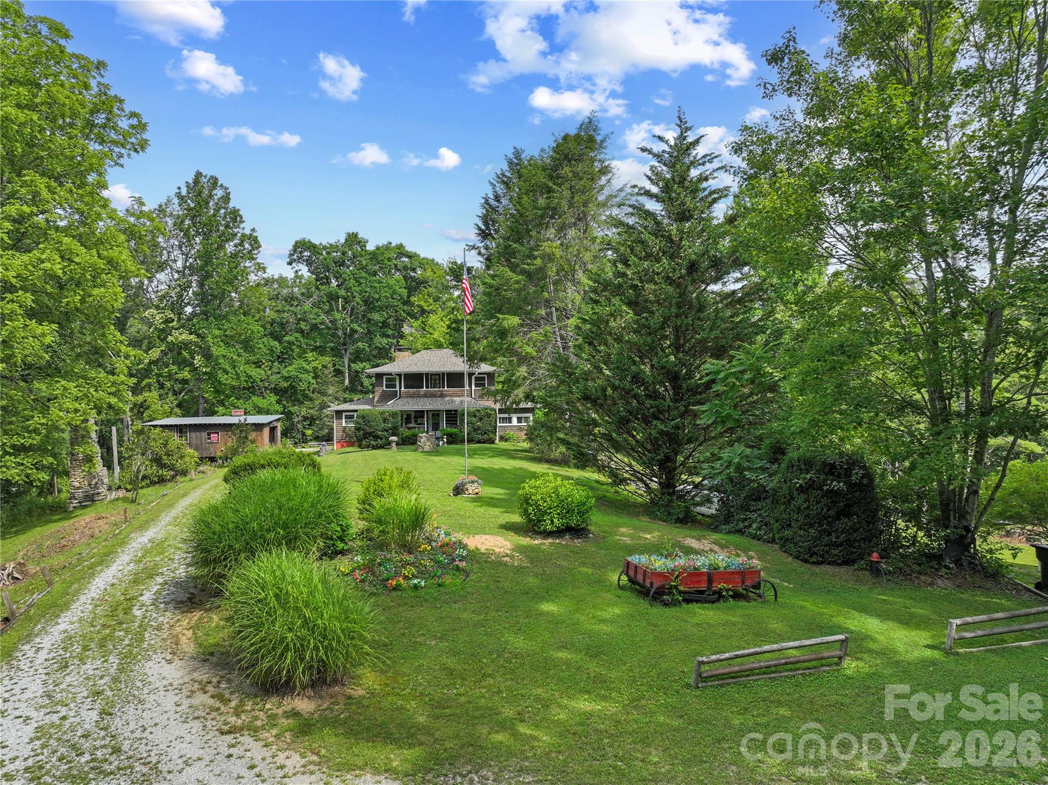3151 N Bearwallow Road Property Photo 1
