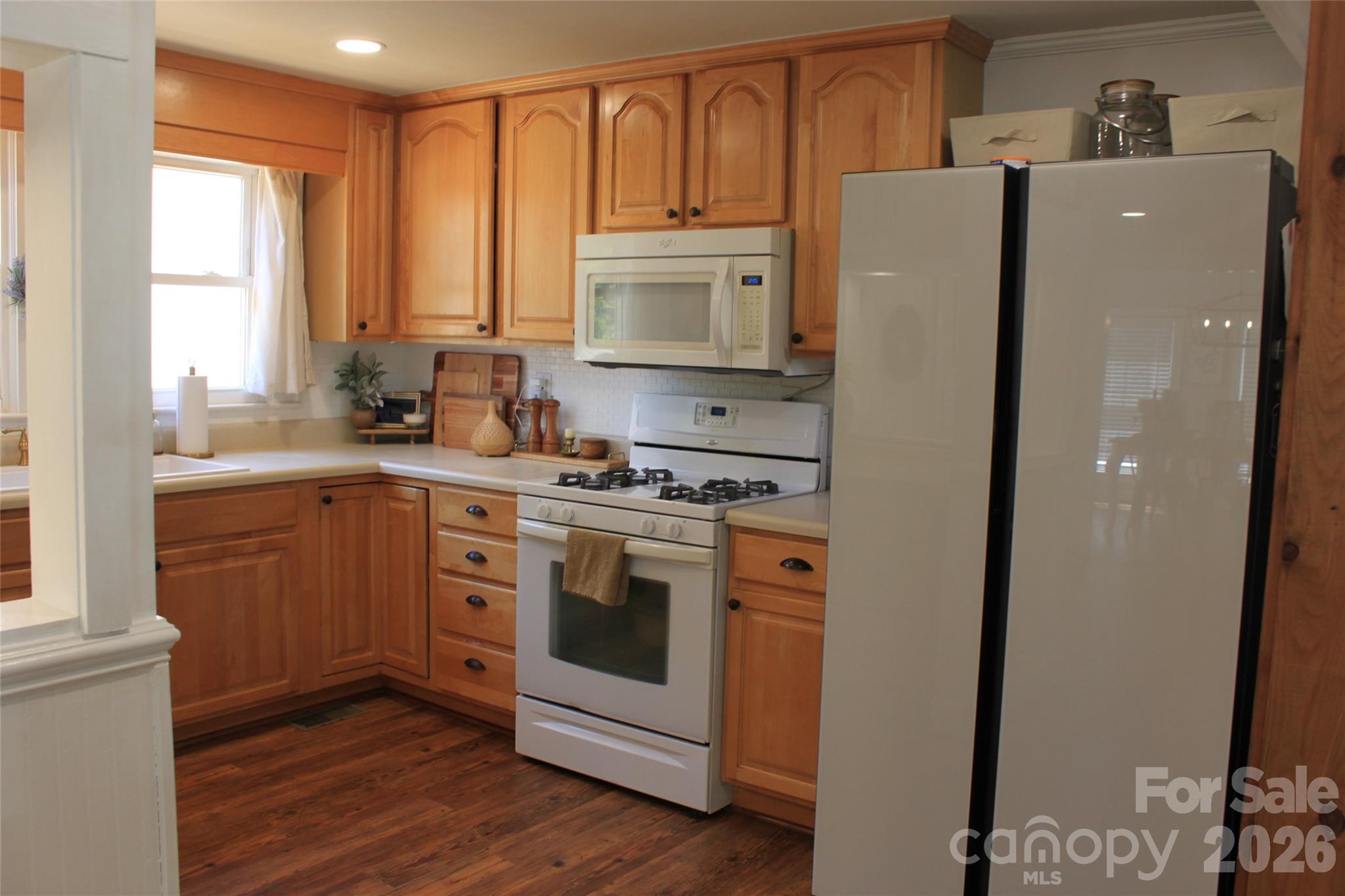 206 Bentwood Drive Property Photo 18