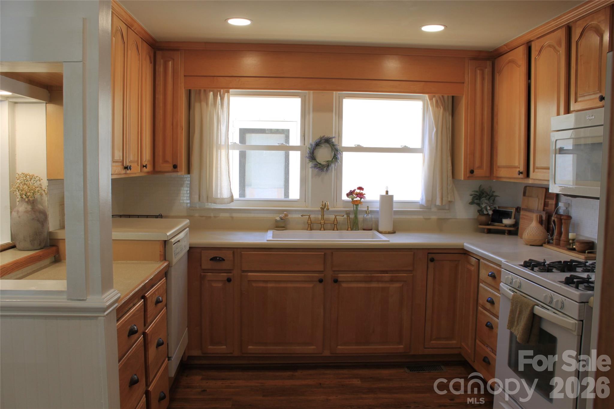 206 Bentwood Drive Property Photo 19