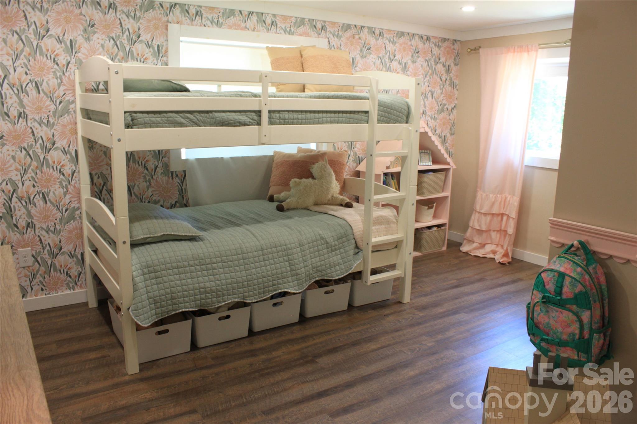 206 Bentwood Drive Property Photo 35