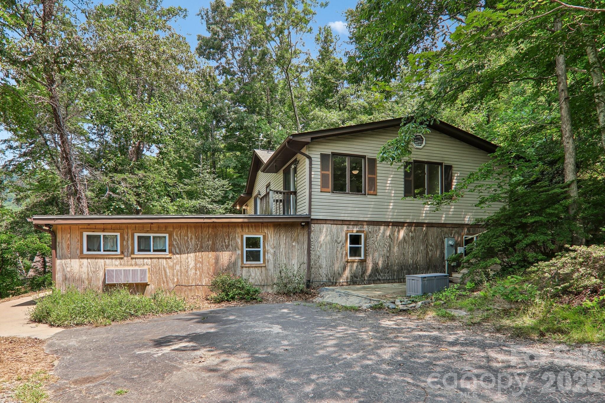 3 Frontier Court Property Photo 2