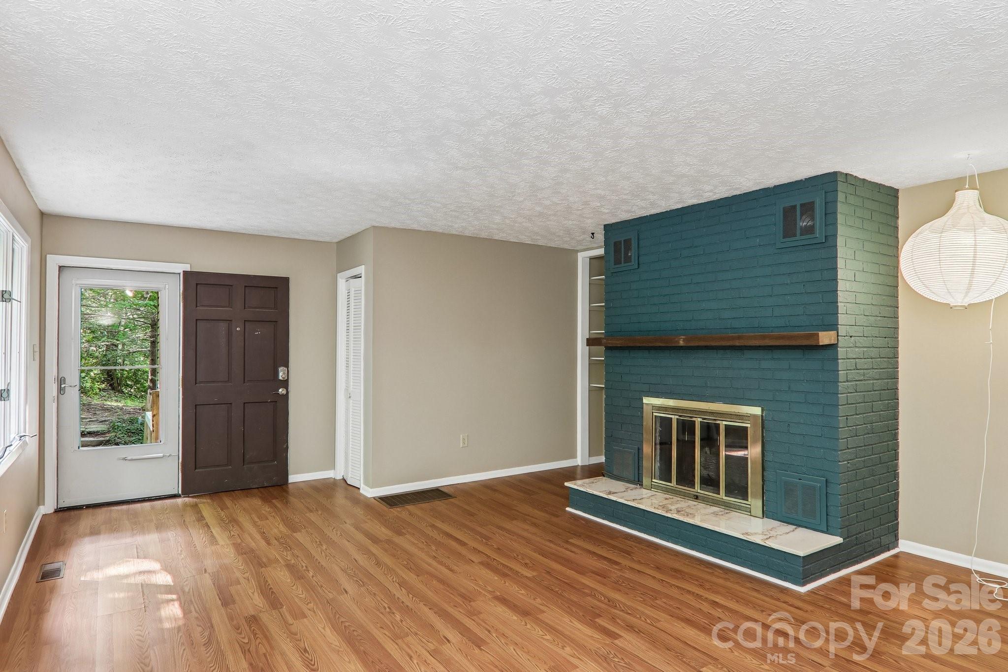3 Frontier Court Property Photo 5