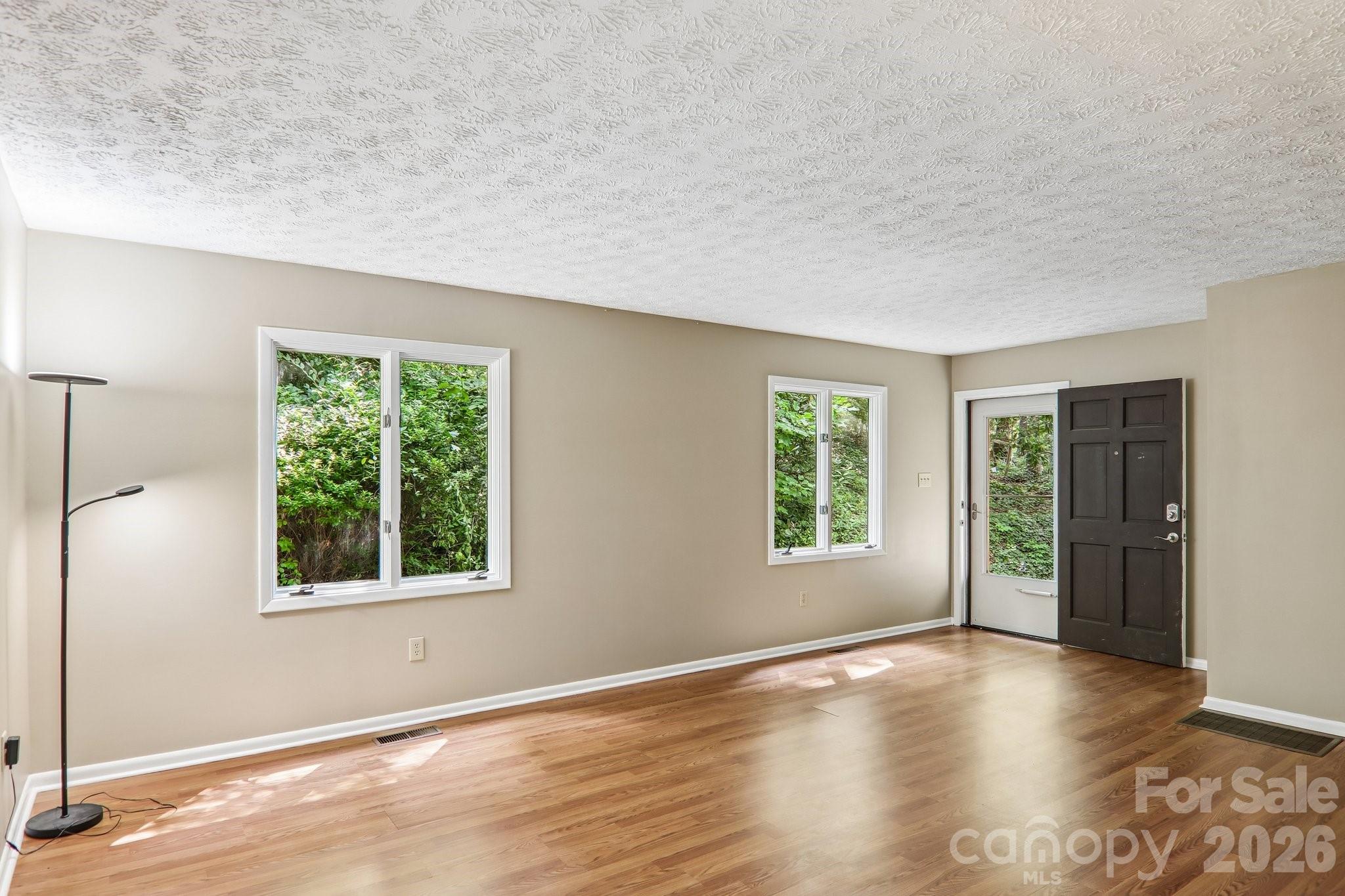 3 Frontier Court Property Photo 7
