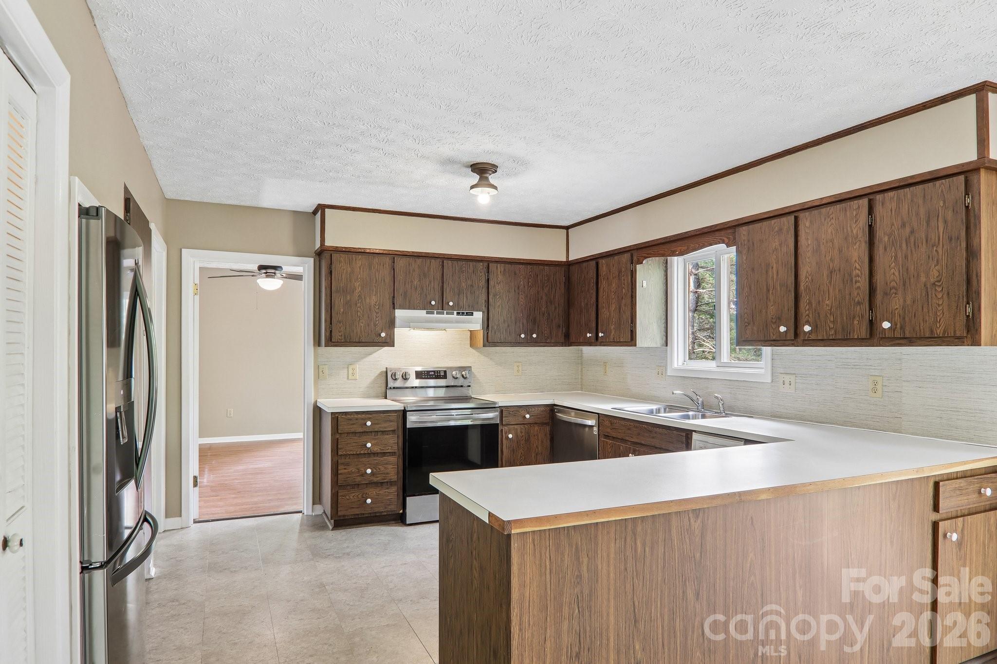3 Frontier Court Property Photo 12