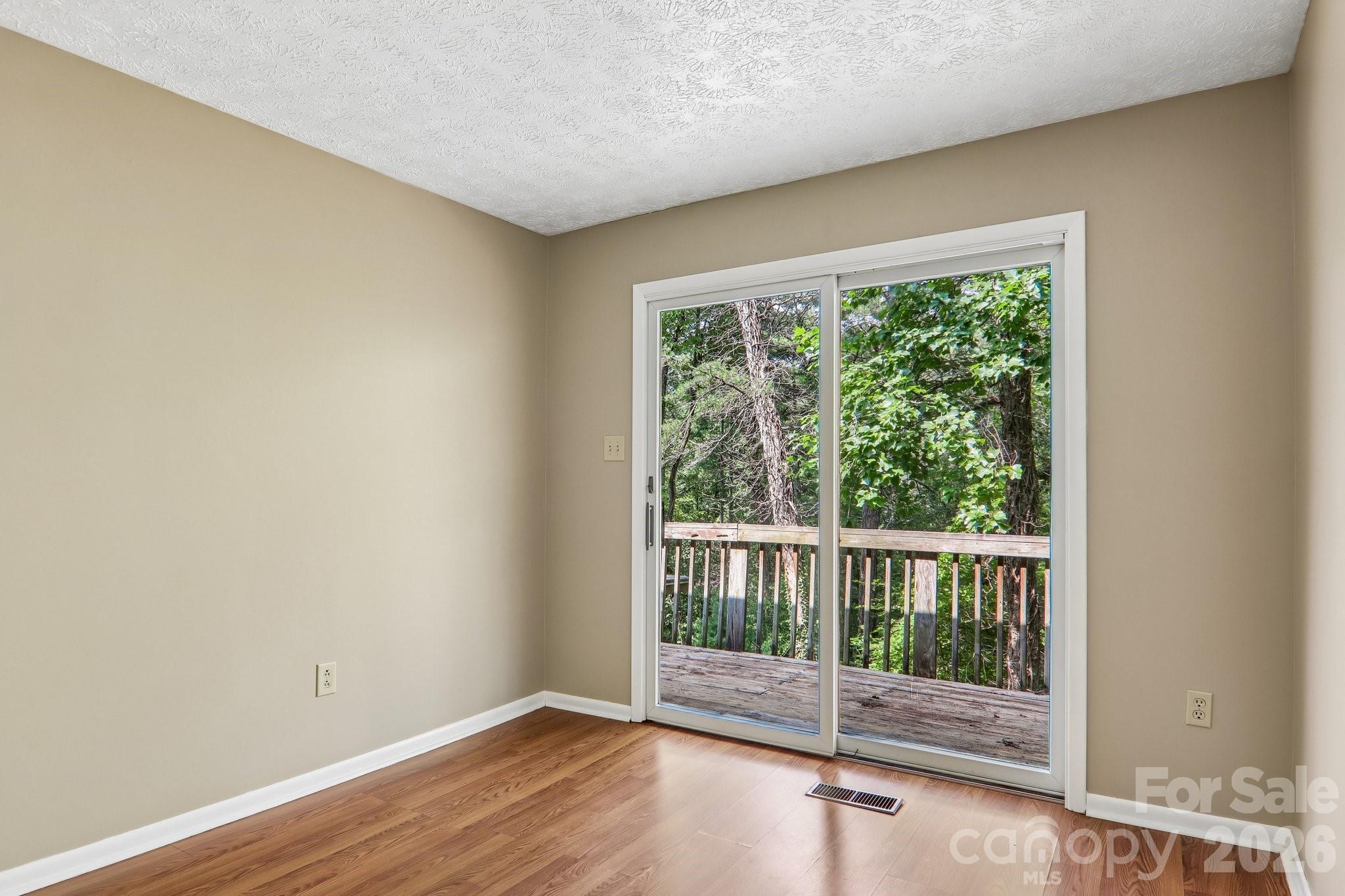 3 Frontier Court Property Photo 15
