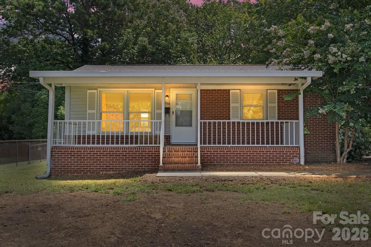 208 Tomberlin Road Property Photo 2