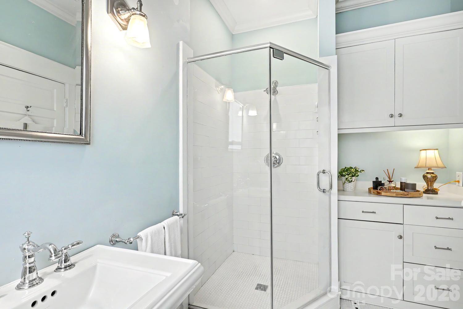 314 E Kingston Avenue Property Photo 14