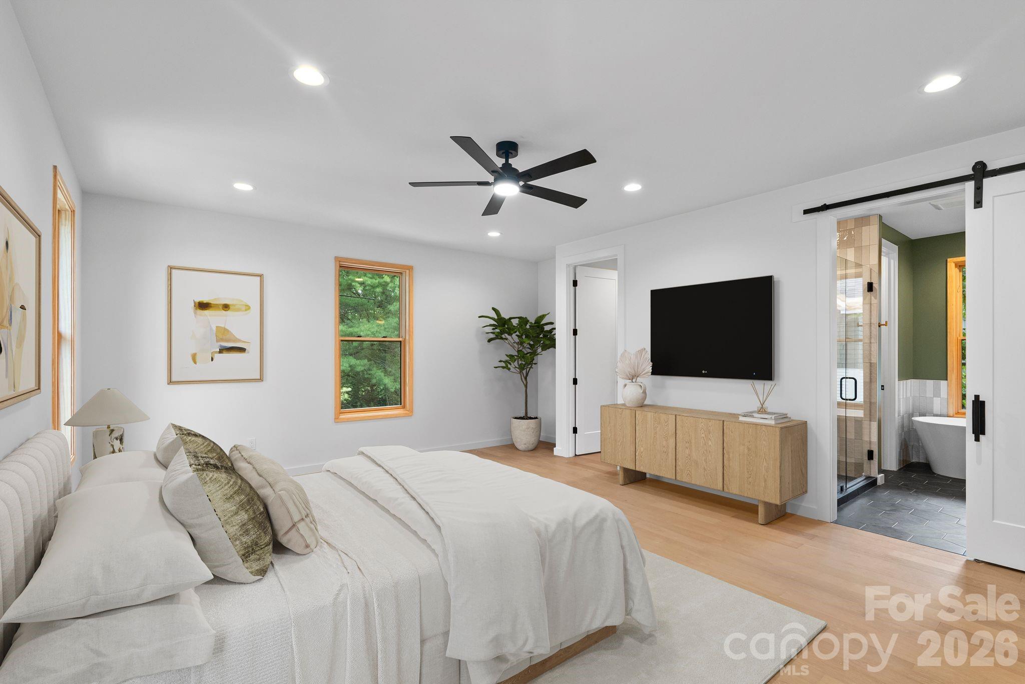 31 Grindstaff Drive Property Photo 2