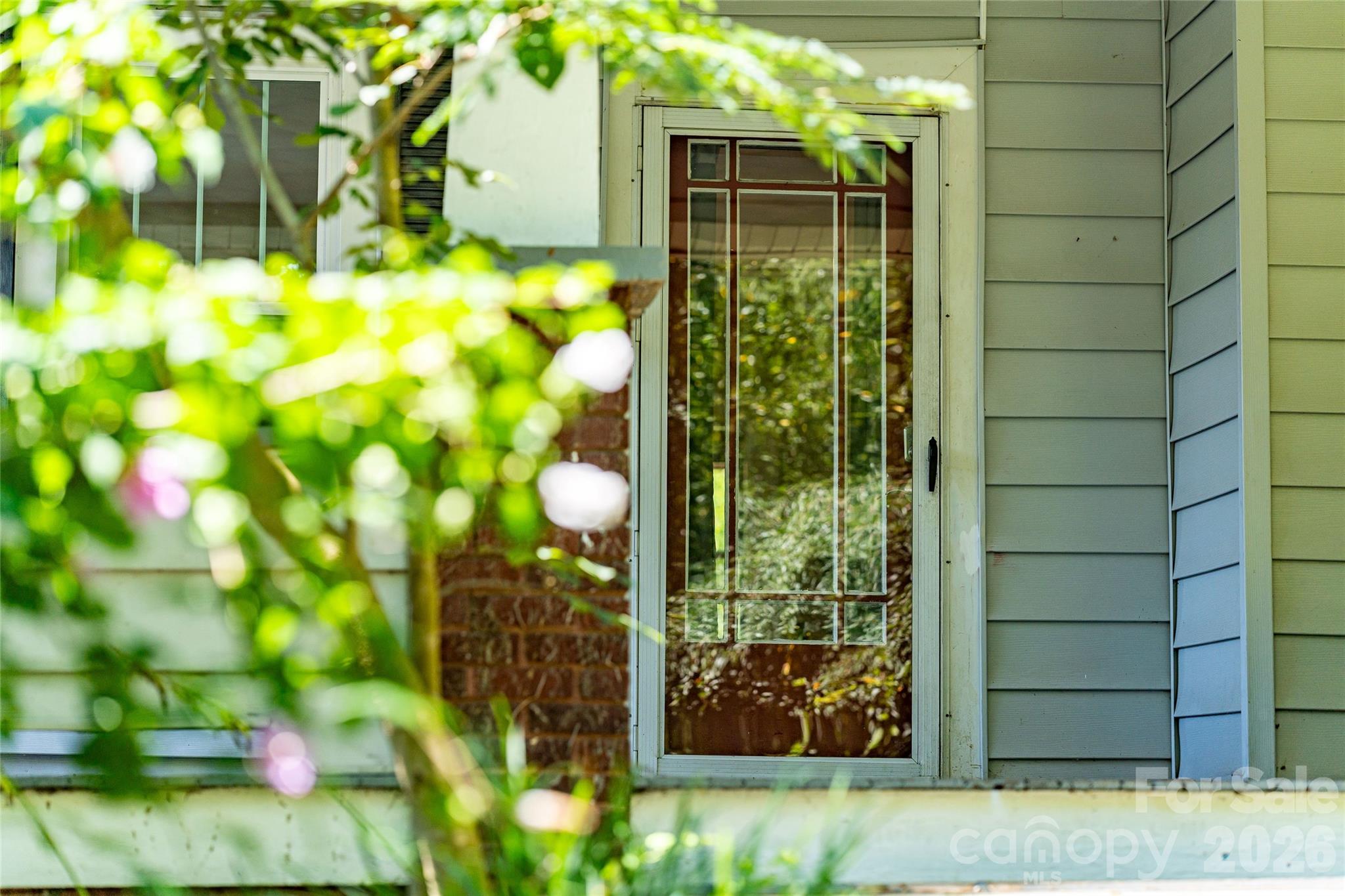 109 Forest Hill Drive 1 Property Photo 2