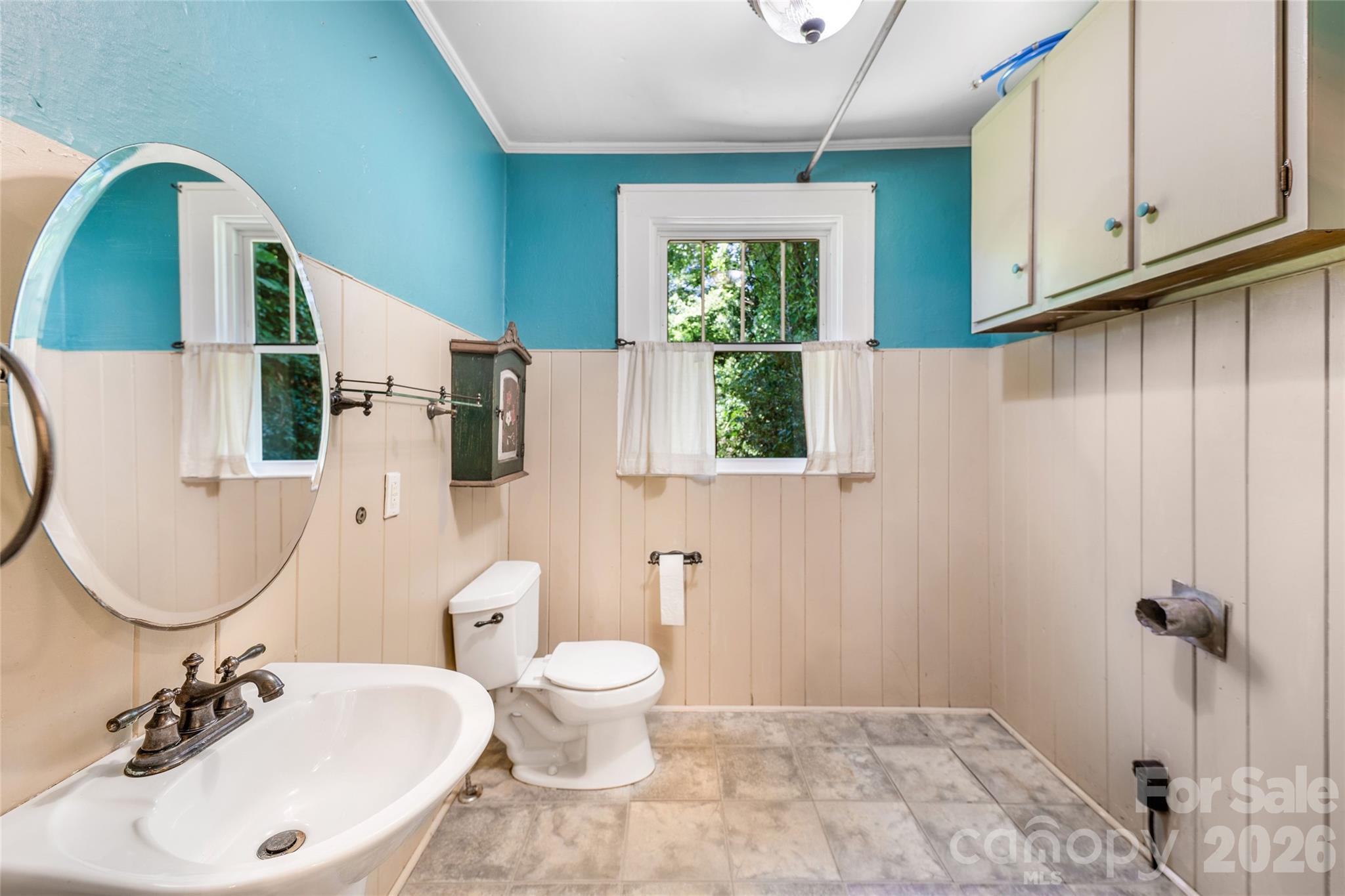 109 Forest Hill Drive 1 Property Photo 10