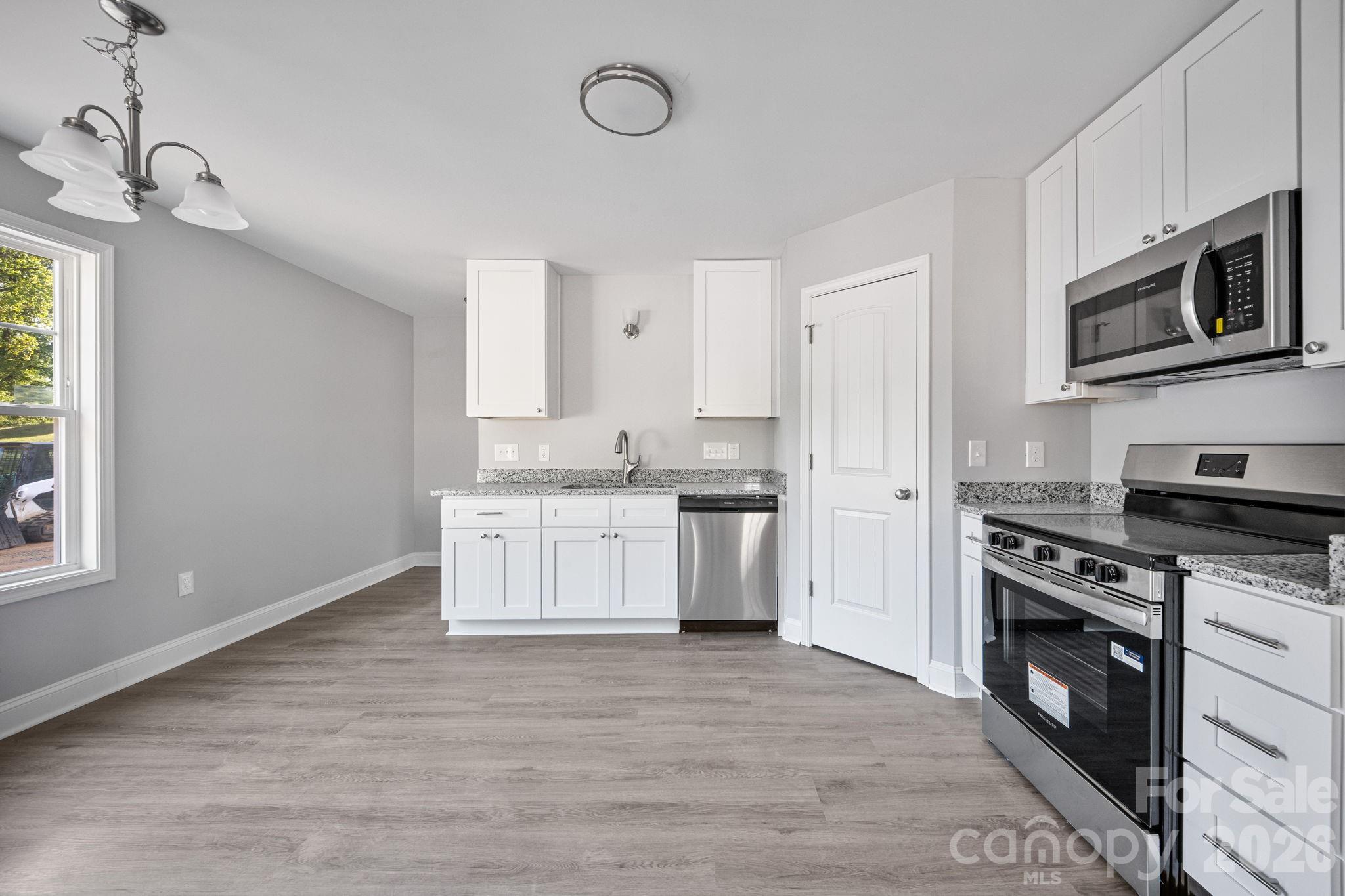 1505 Arden Avenue Property Photo 6