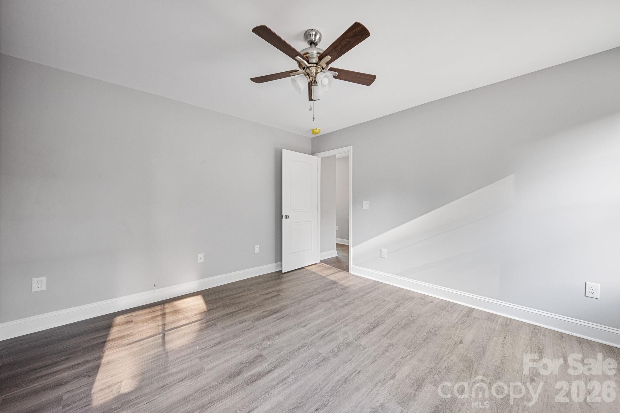 1505 Arden Avenue Property Photo 10