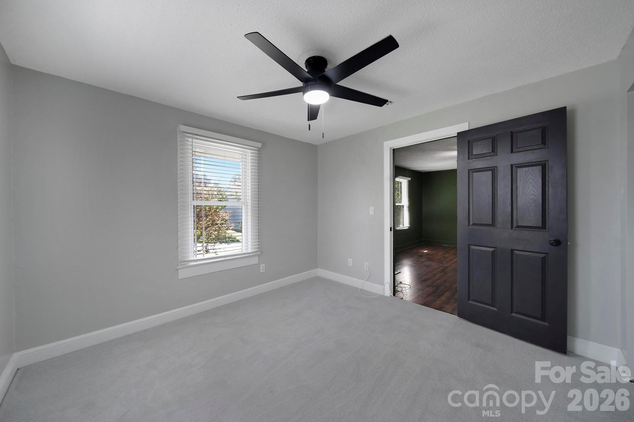 403 S Church Street Property Photo 6