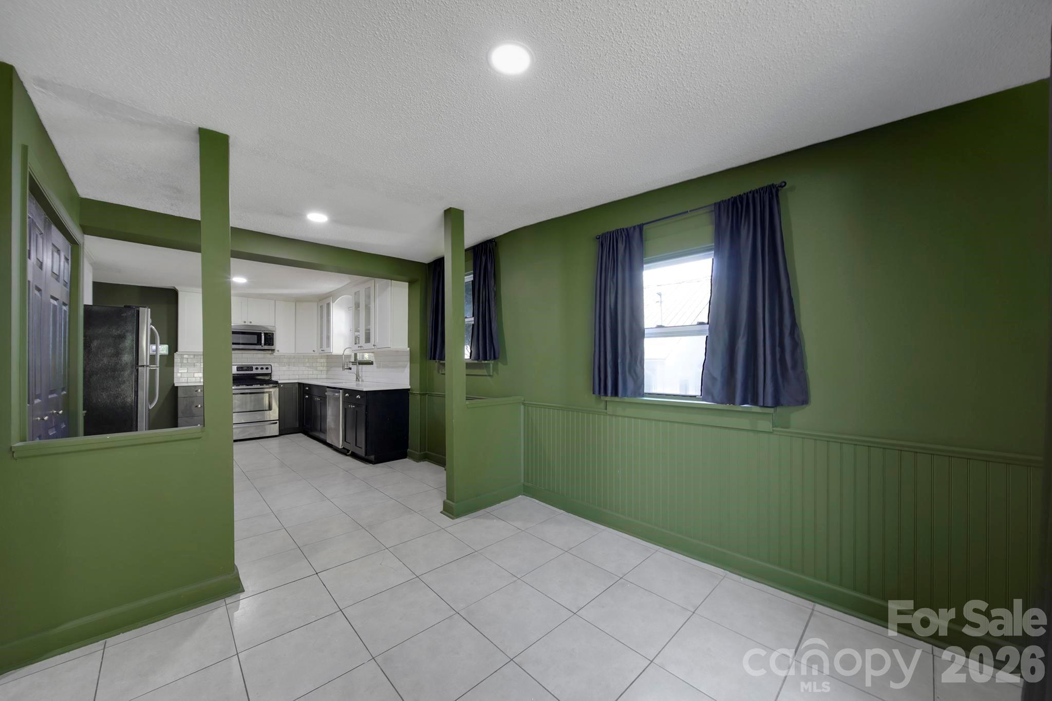 403 S Church Street Property Photo 19