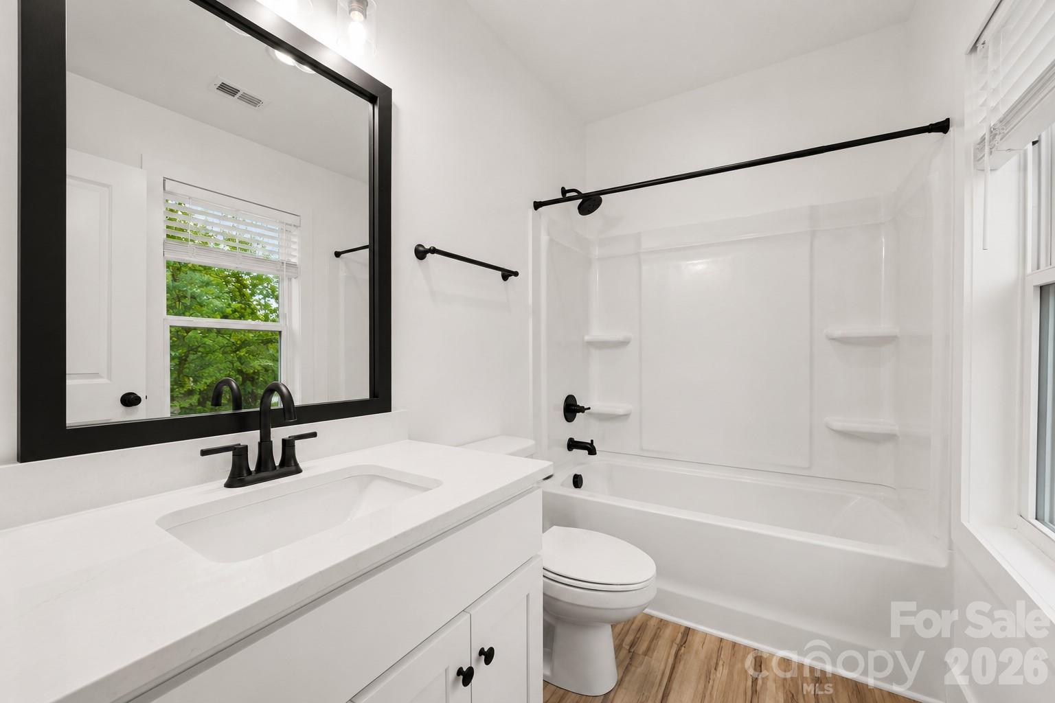 1327 4th Street Property Photo 13