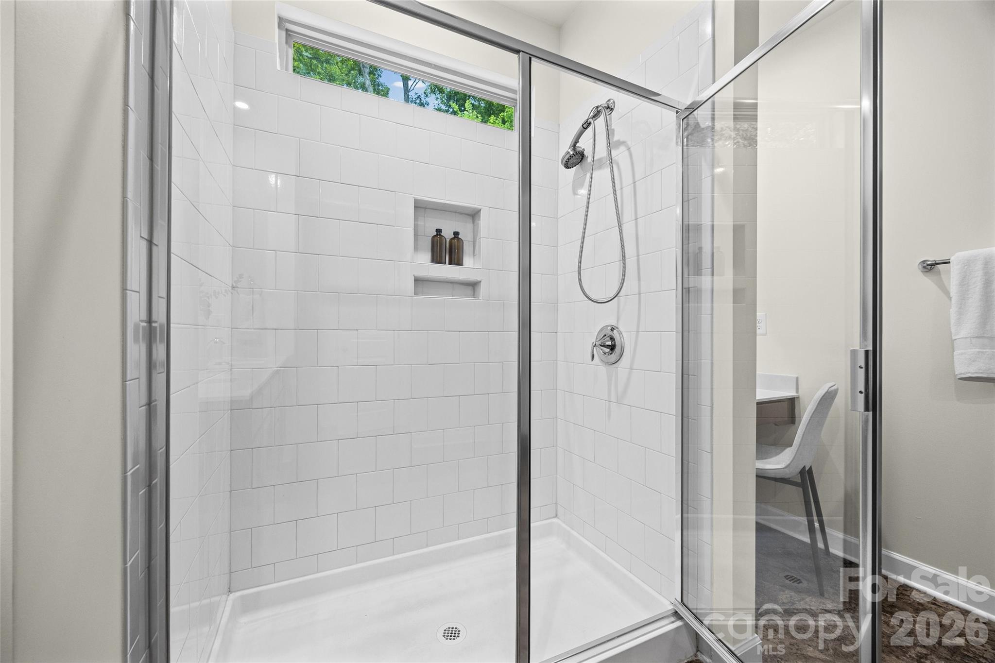 4523 Collingham Drive Property Photo 28